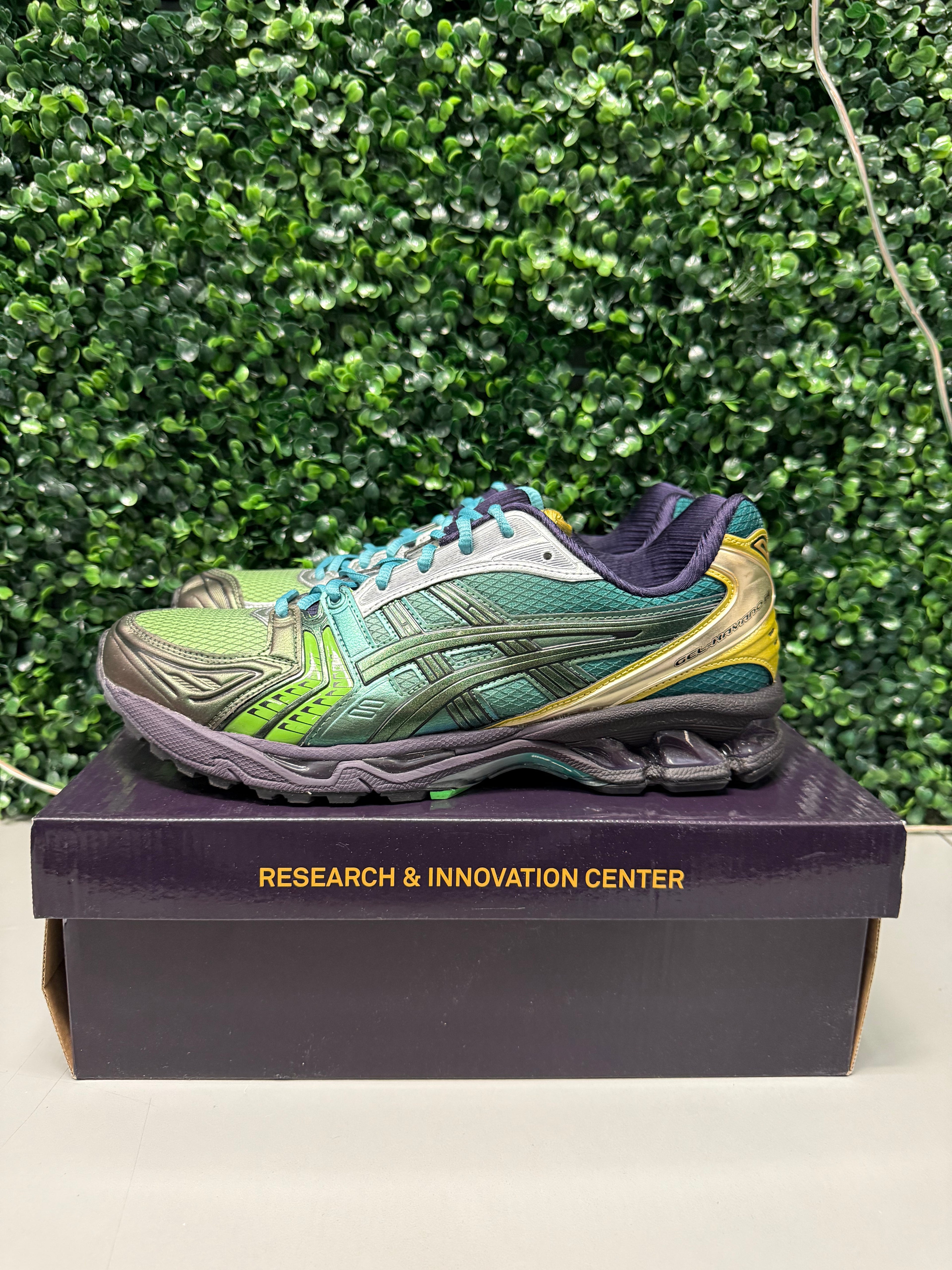 ASICS Gel-Kayano 14 P.Andrade "Gradiation Green" Size 10.5 Preowned