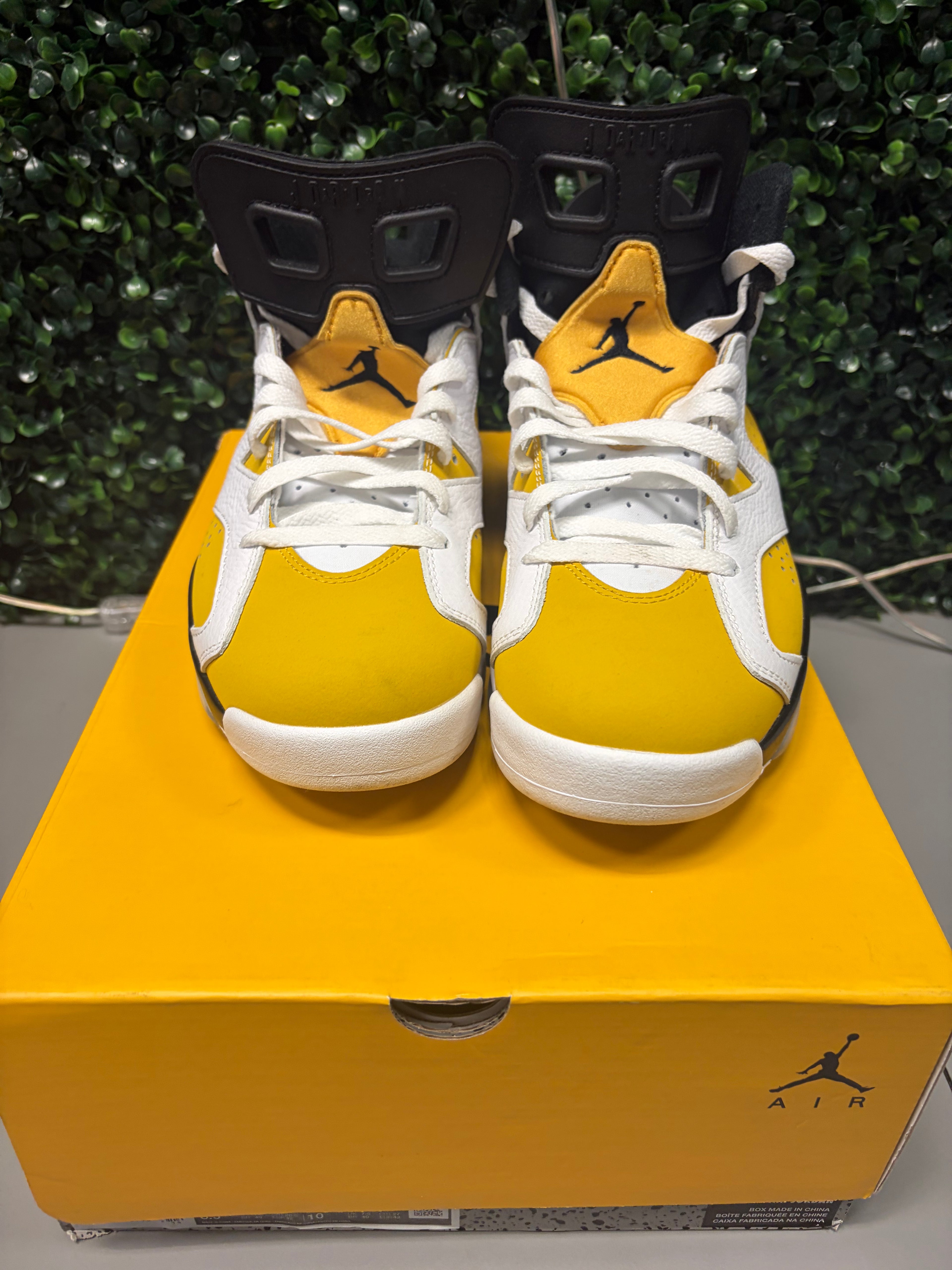 Jordan 6 Retro Yellow Ochre Size 8 Preowned