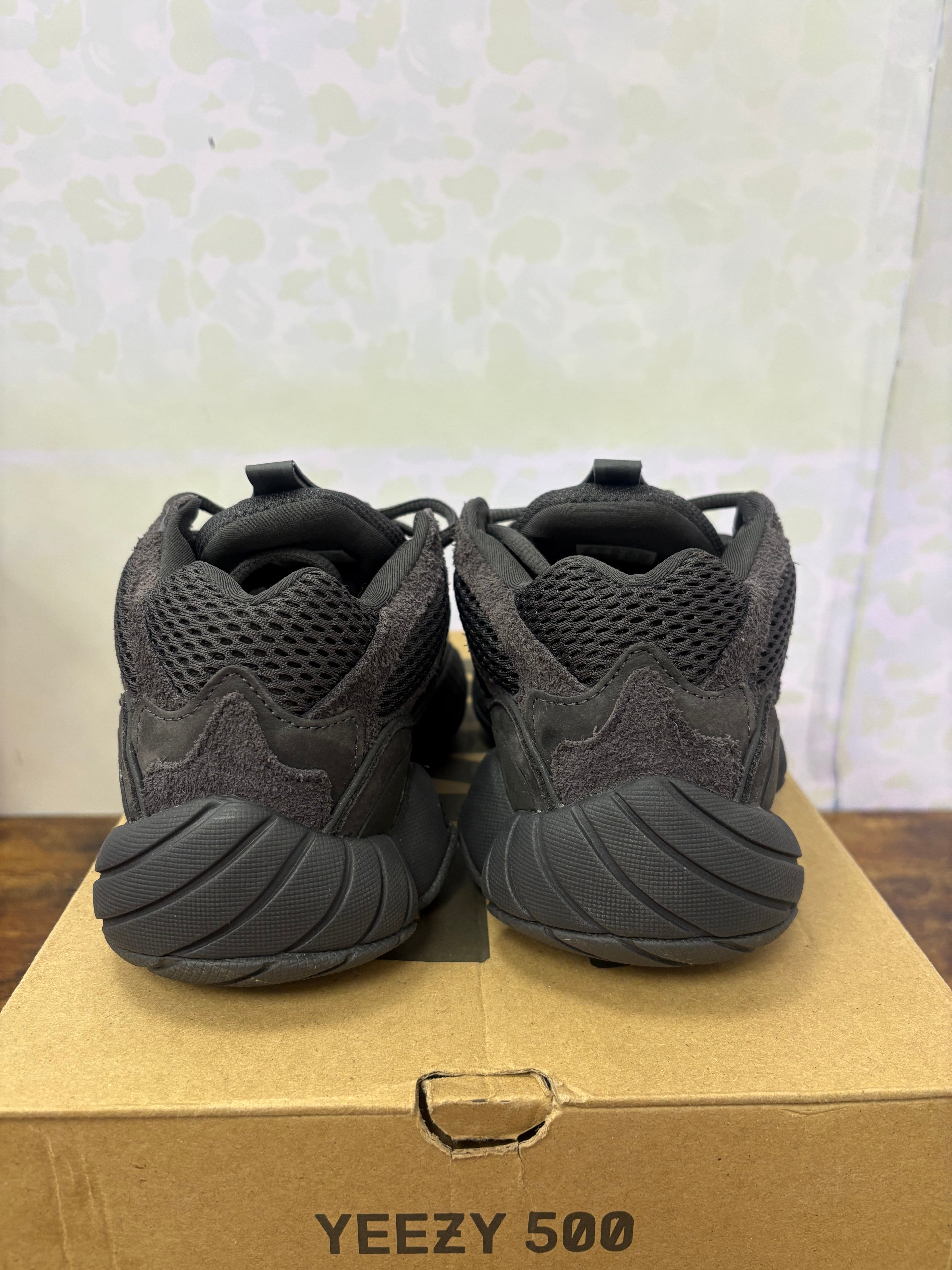 Yeezy 500 “Utility Black” Size 6 Preowned