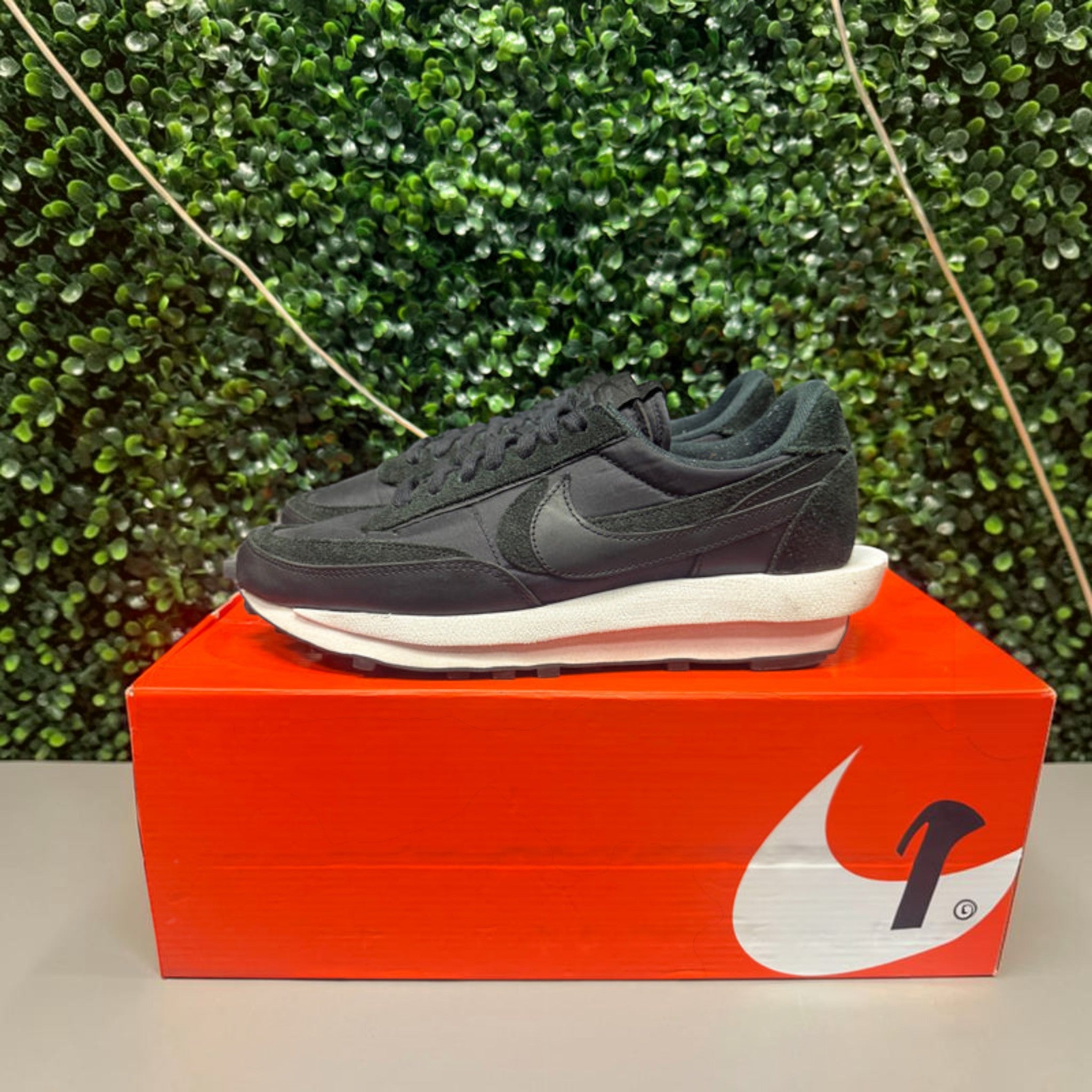 Nike LD Waffle X Sacai "Black Nylon" Size 9.5 Preowned