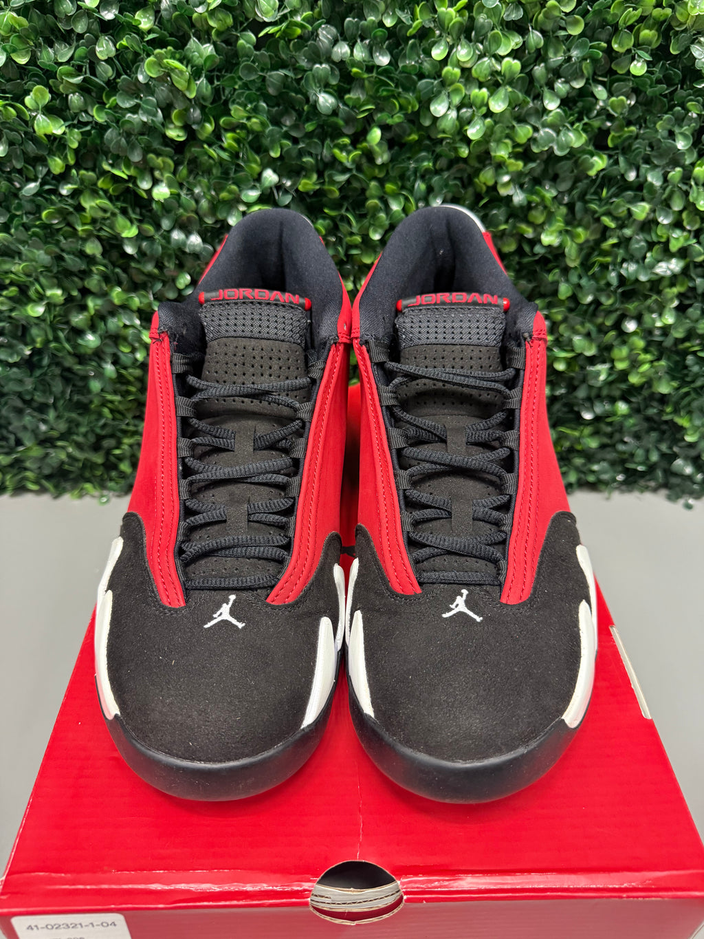 Jordan 14 "Gym Red Toro" Size 10.5 Preowned