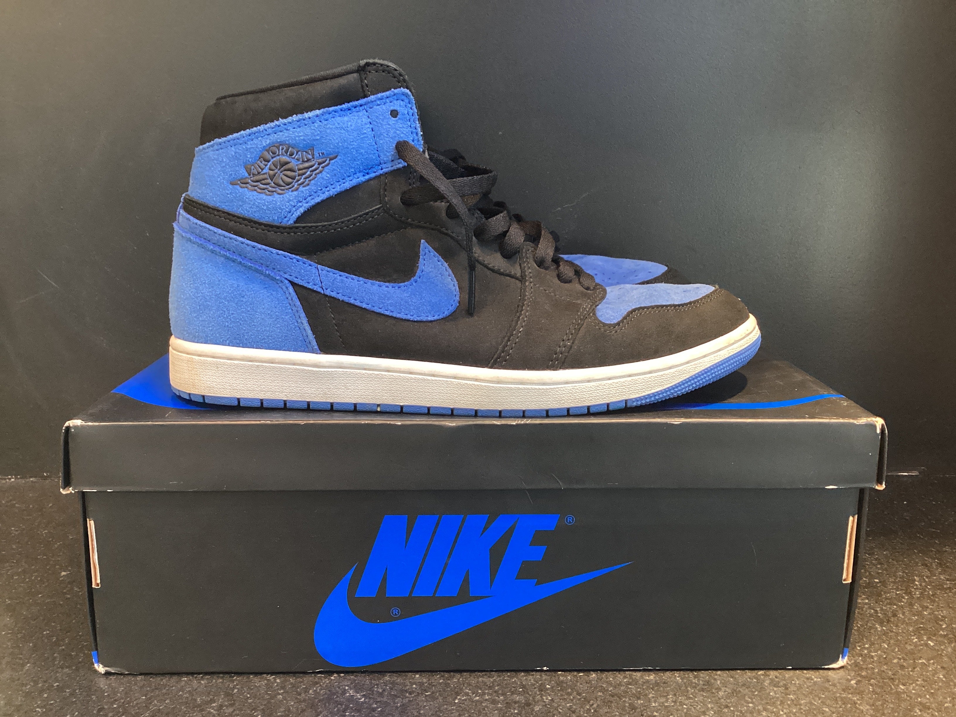 Jordan 1 High “Royal Reimagined” Preowned Size 11.5