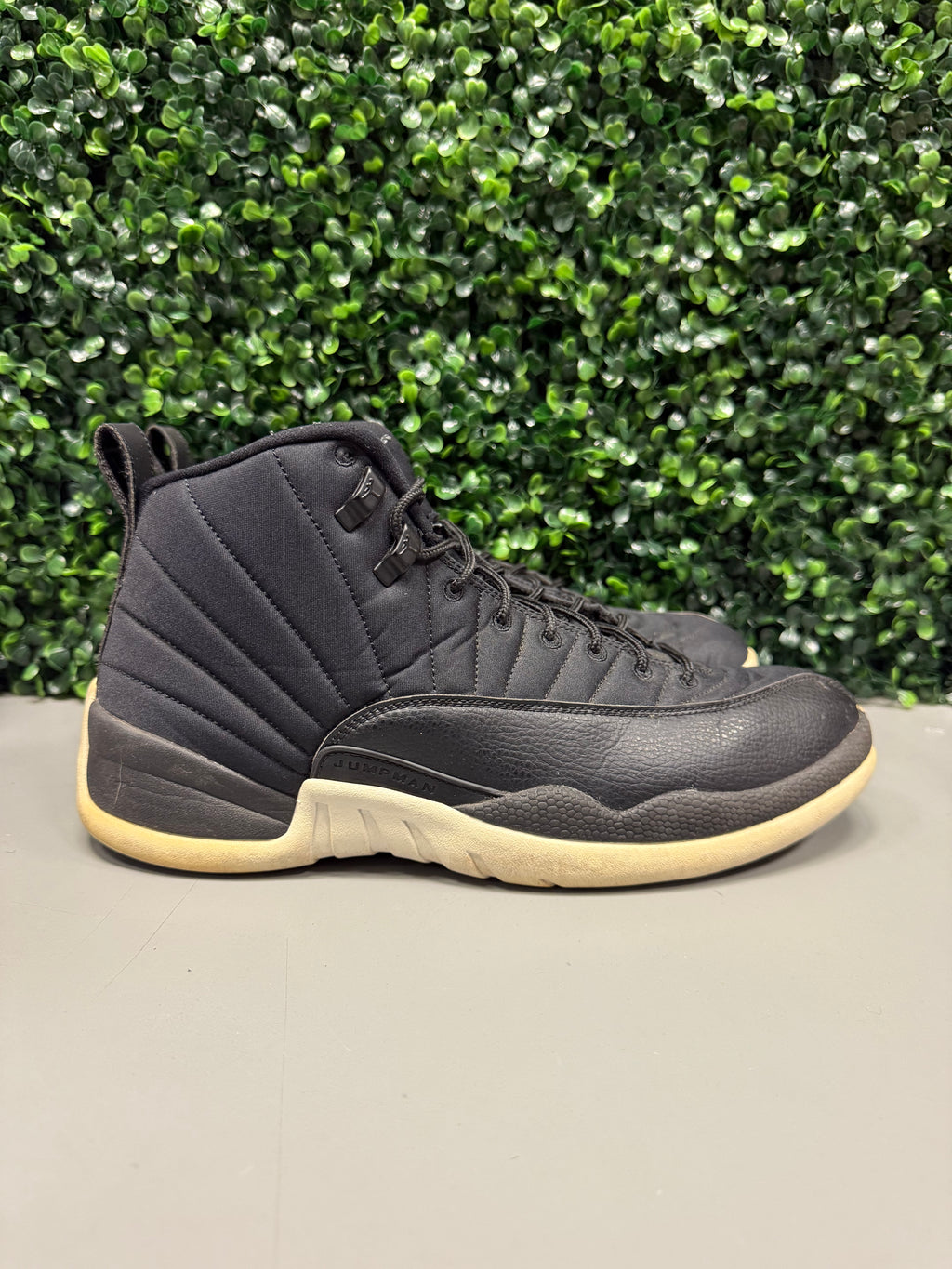 Jordan 12 "Nylon" Size 12 Preowned