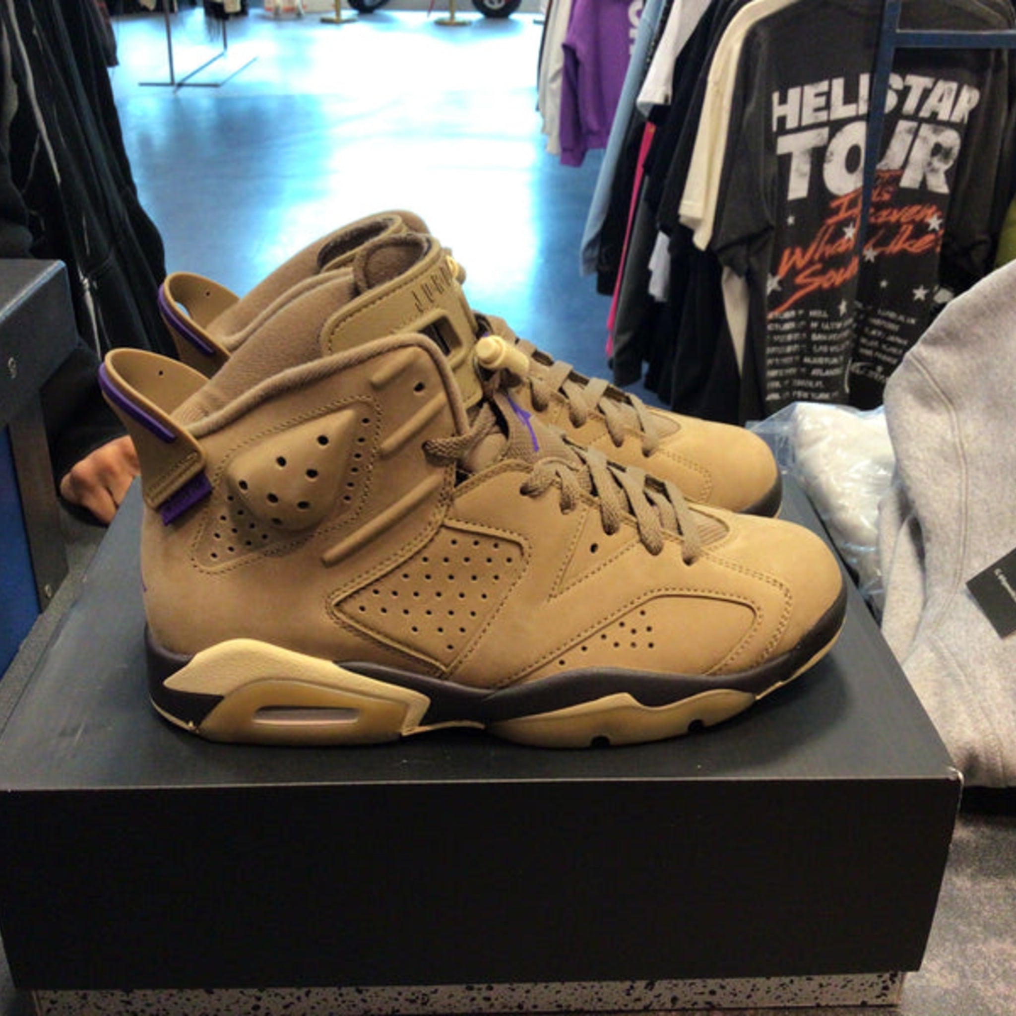 Jordan 6 Retro “Gore-Tex Brown Kelp” 8M/9.5W