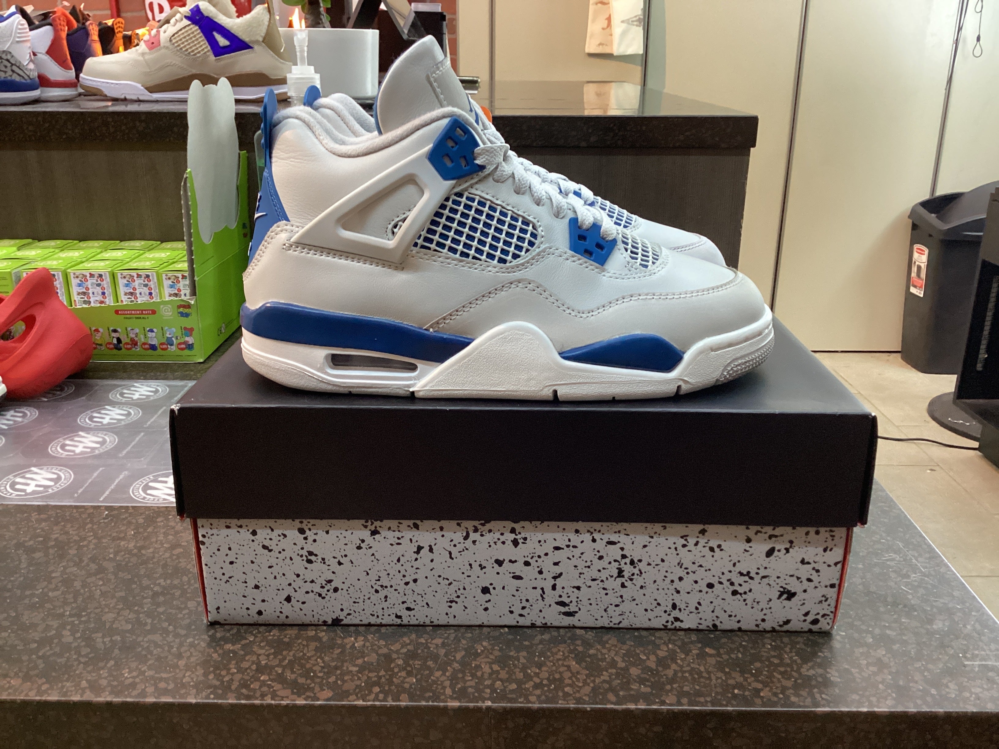 Jordan 4 “Military Blue” Brand New with Defects Size 5Y