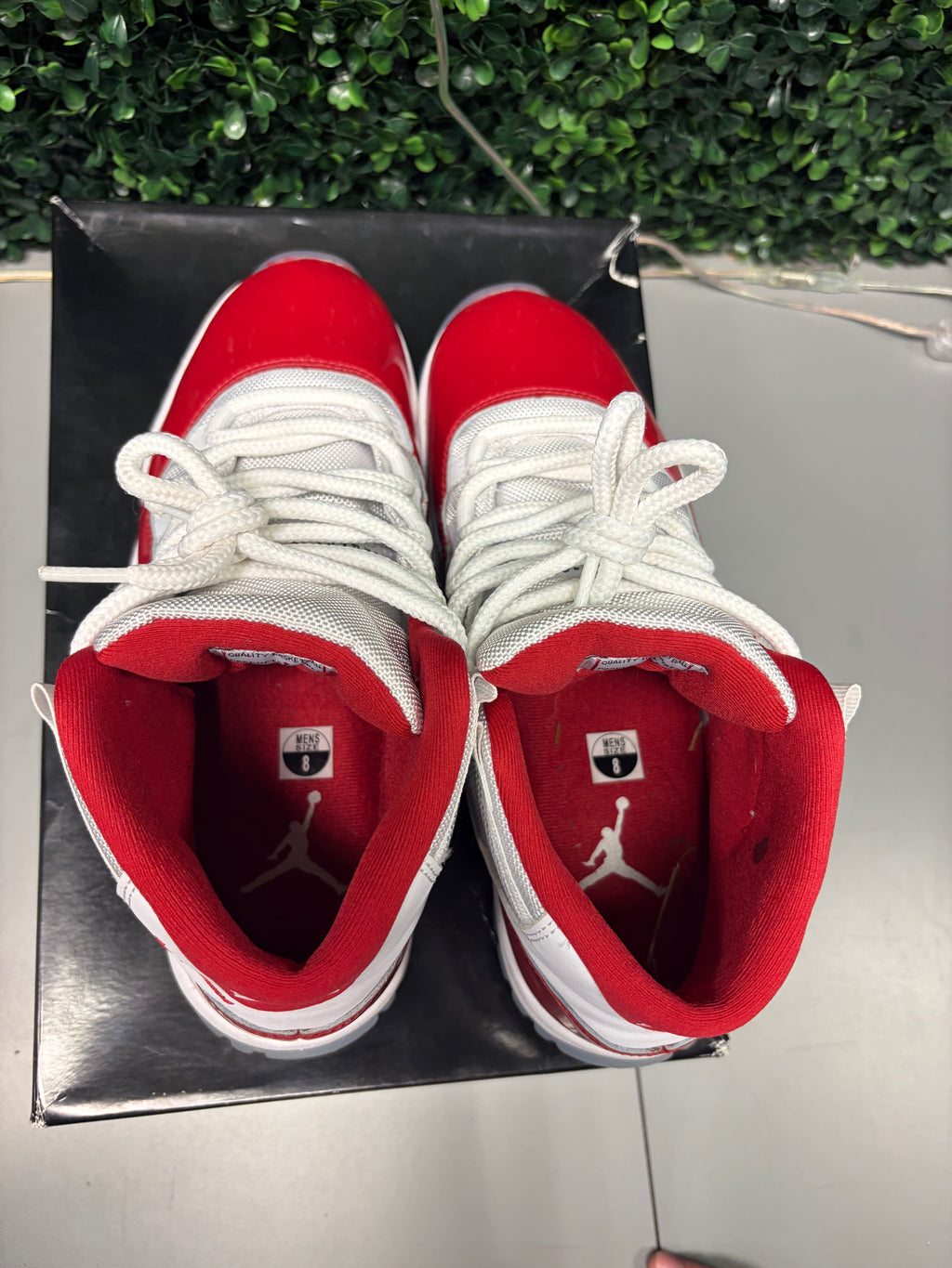 Jordan 11 High "Cherry" Size 8 Preowned