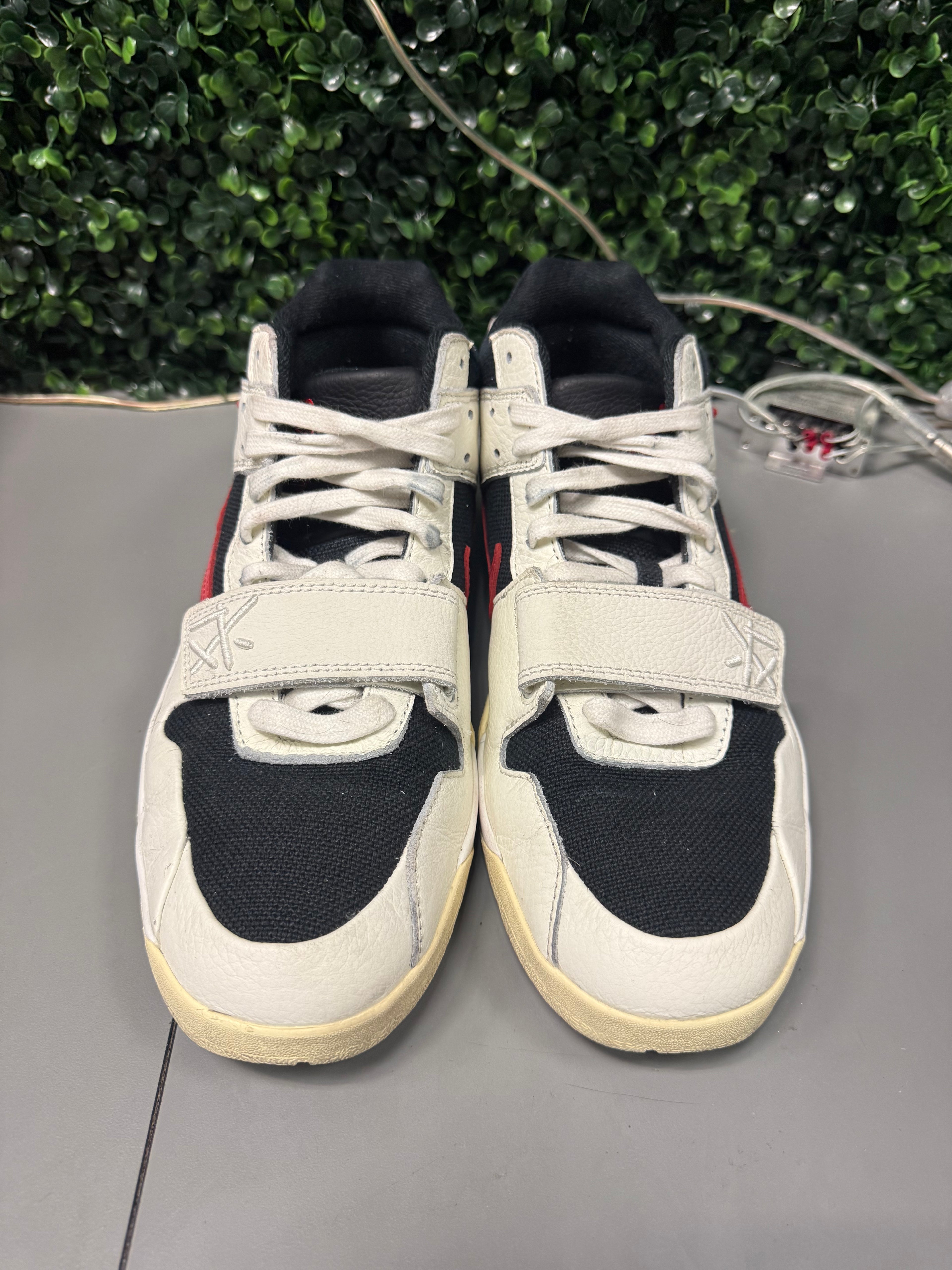 Jordan Jumpman Jack TR Travis Scott "University Red" Size 11.5 Preowned