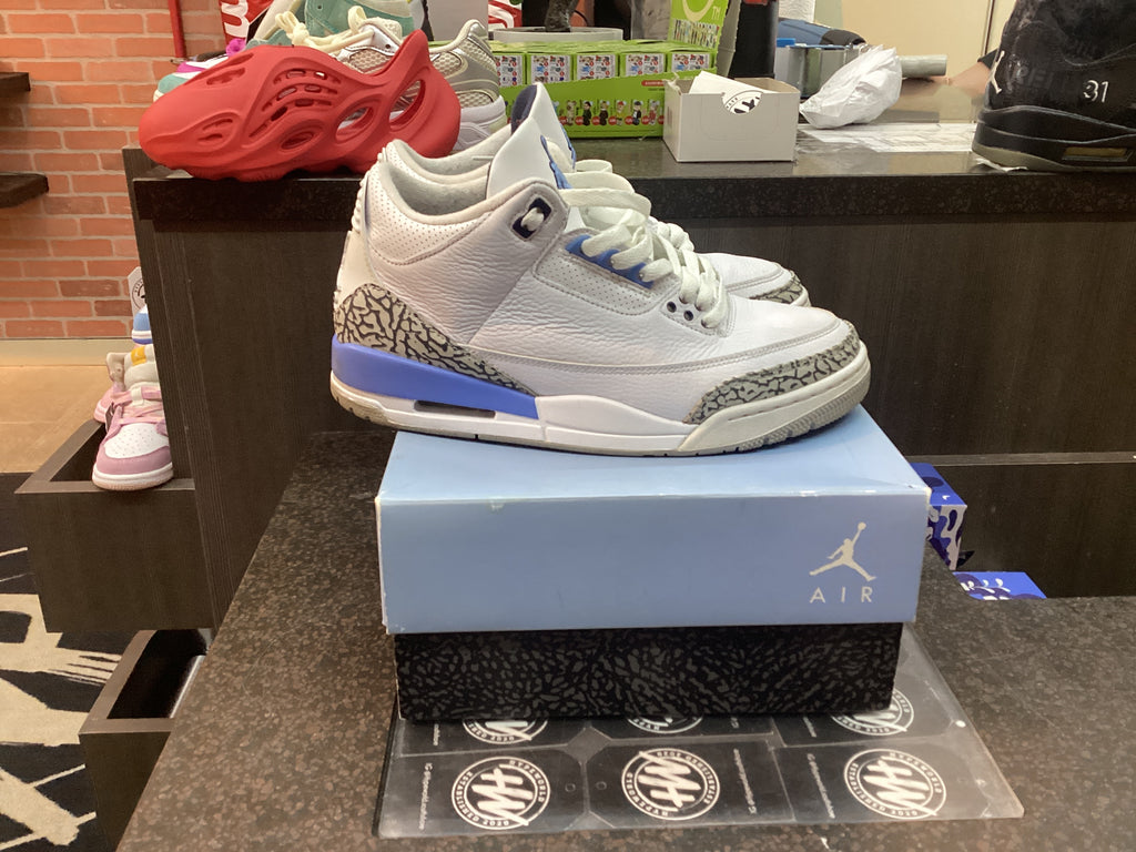 Jordan 3 “UNC” Size 8.5 Pre Owned