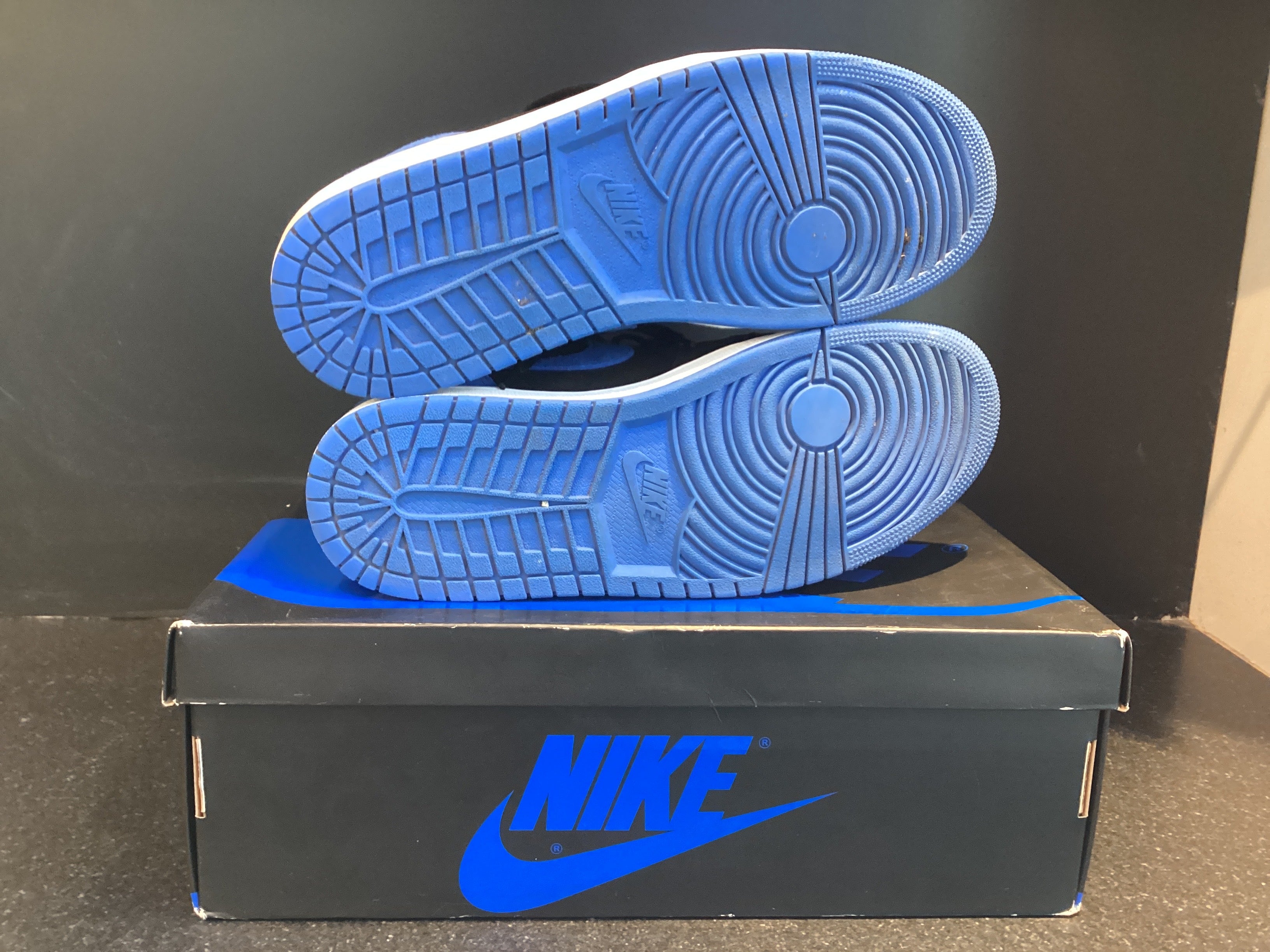 Jordan 1 High “Royal Reimagined” Preowned Size 11.5