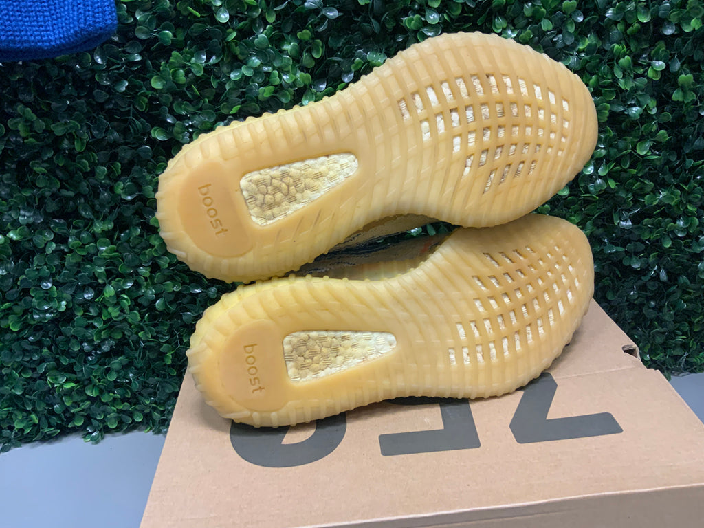Yeezy 350 V2 "Mx Oat" Size 9 Preowned
