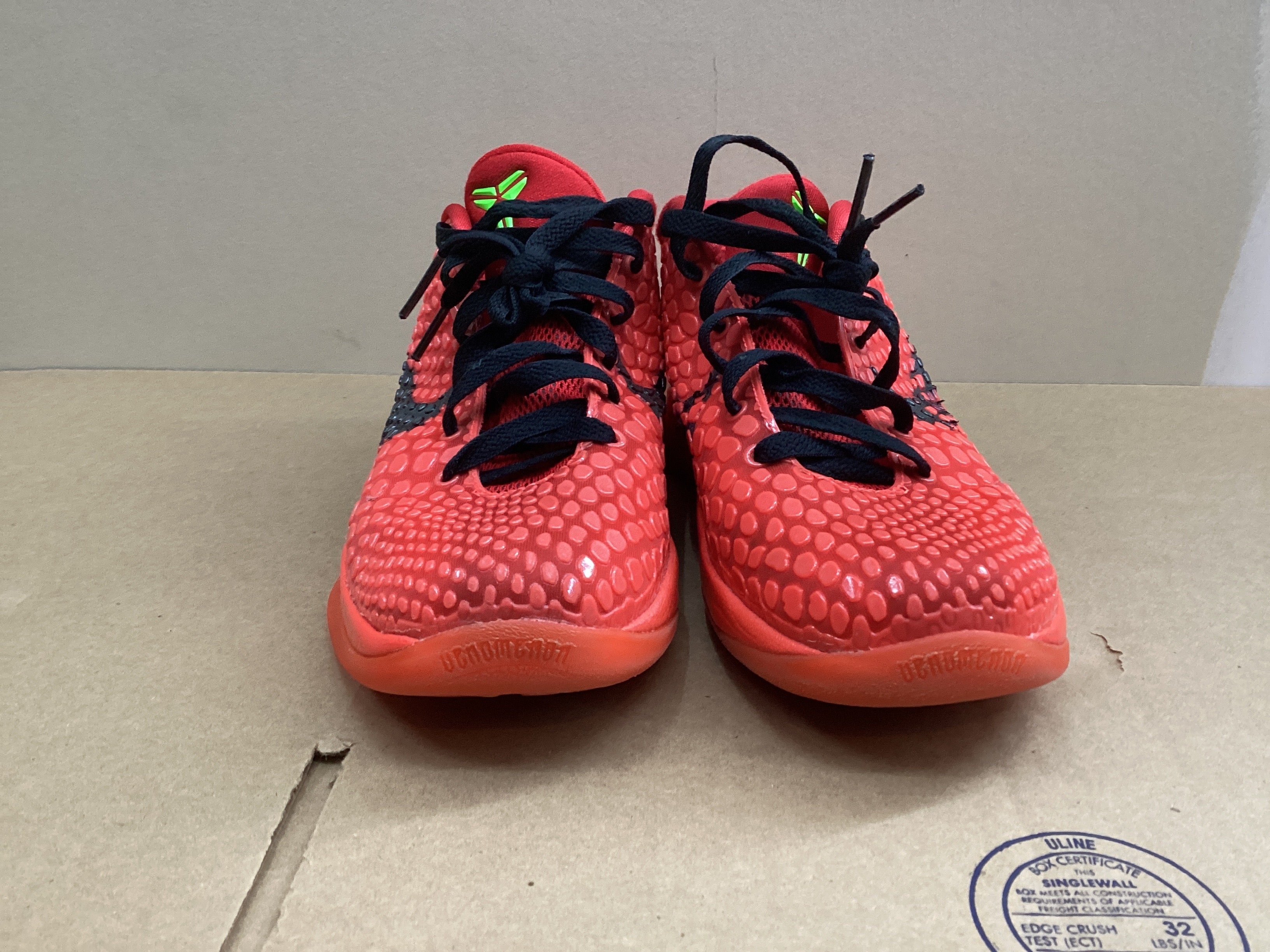 NIKE AIR KOBE 6 “Reverse Grinch” Size 4.5Y