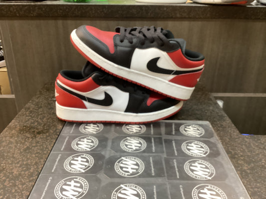 JORDAN 1 LOW “BRED TOE” Pre Owned Size 5.5 NO BOX
