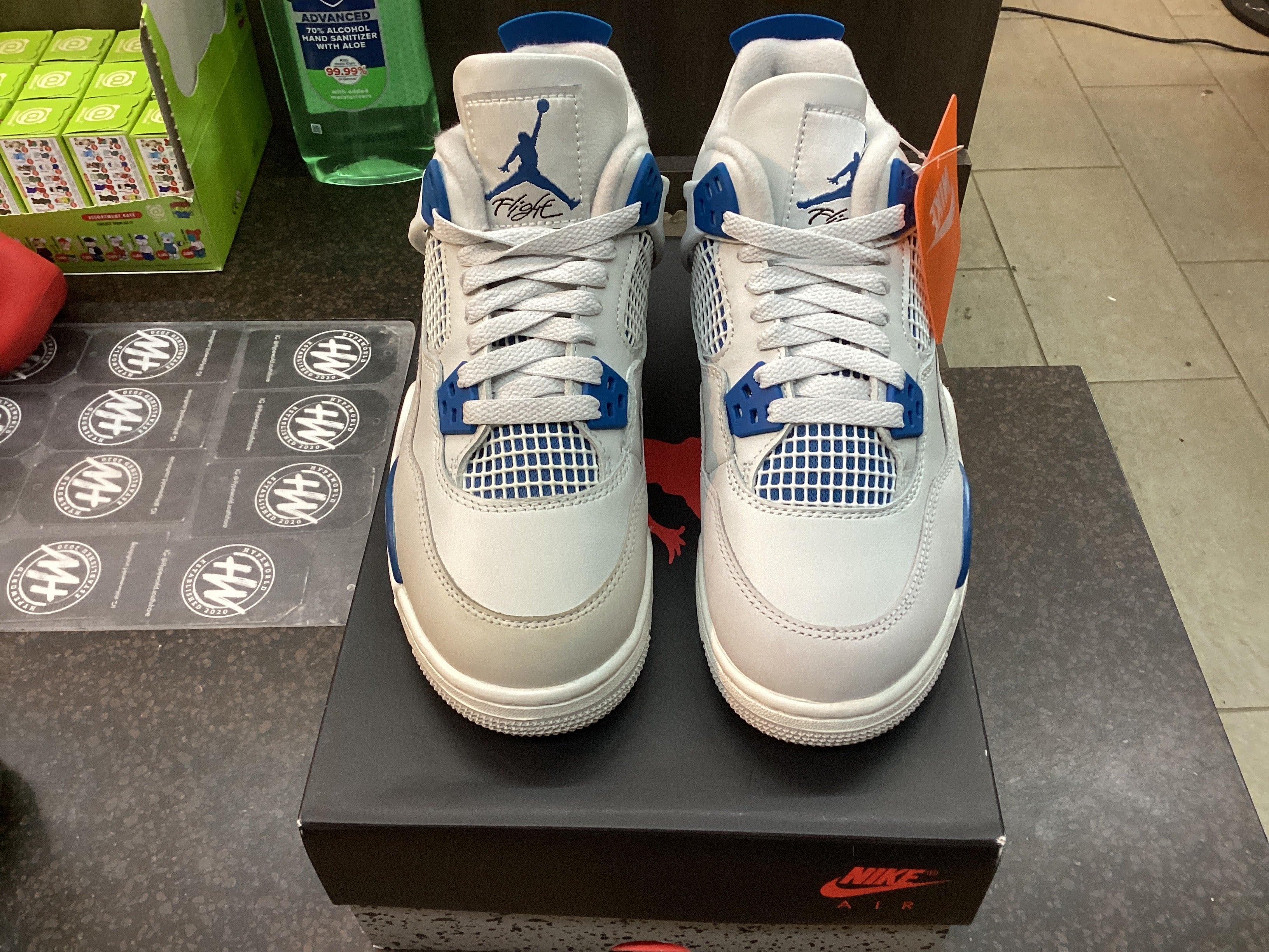 Jordan 4 “Military Blue” Brand New with Defects Size 5Y