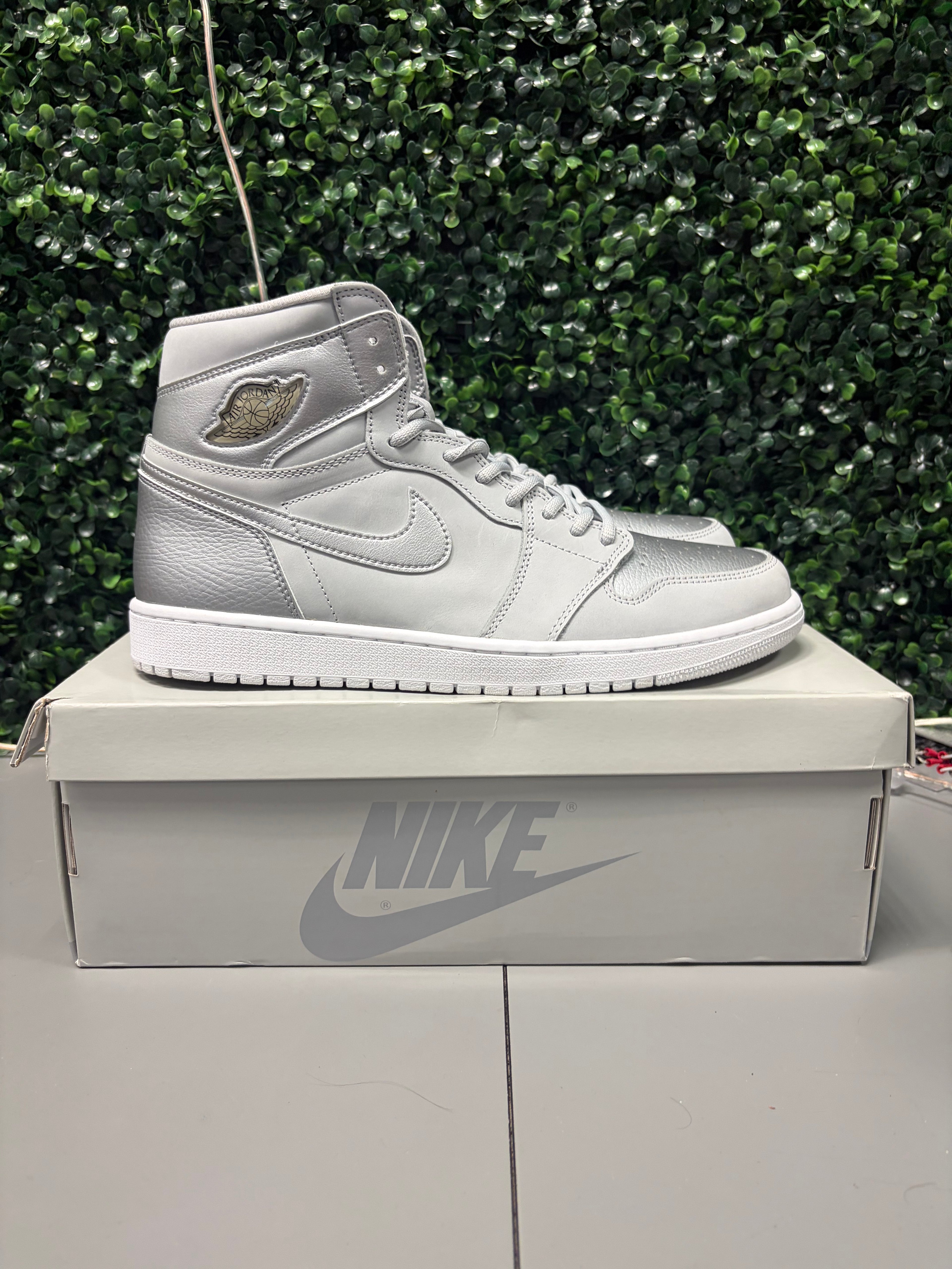Jordan 1 Retro High CO.JP "Neutral Grey" Size 13 Excellent Condition