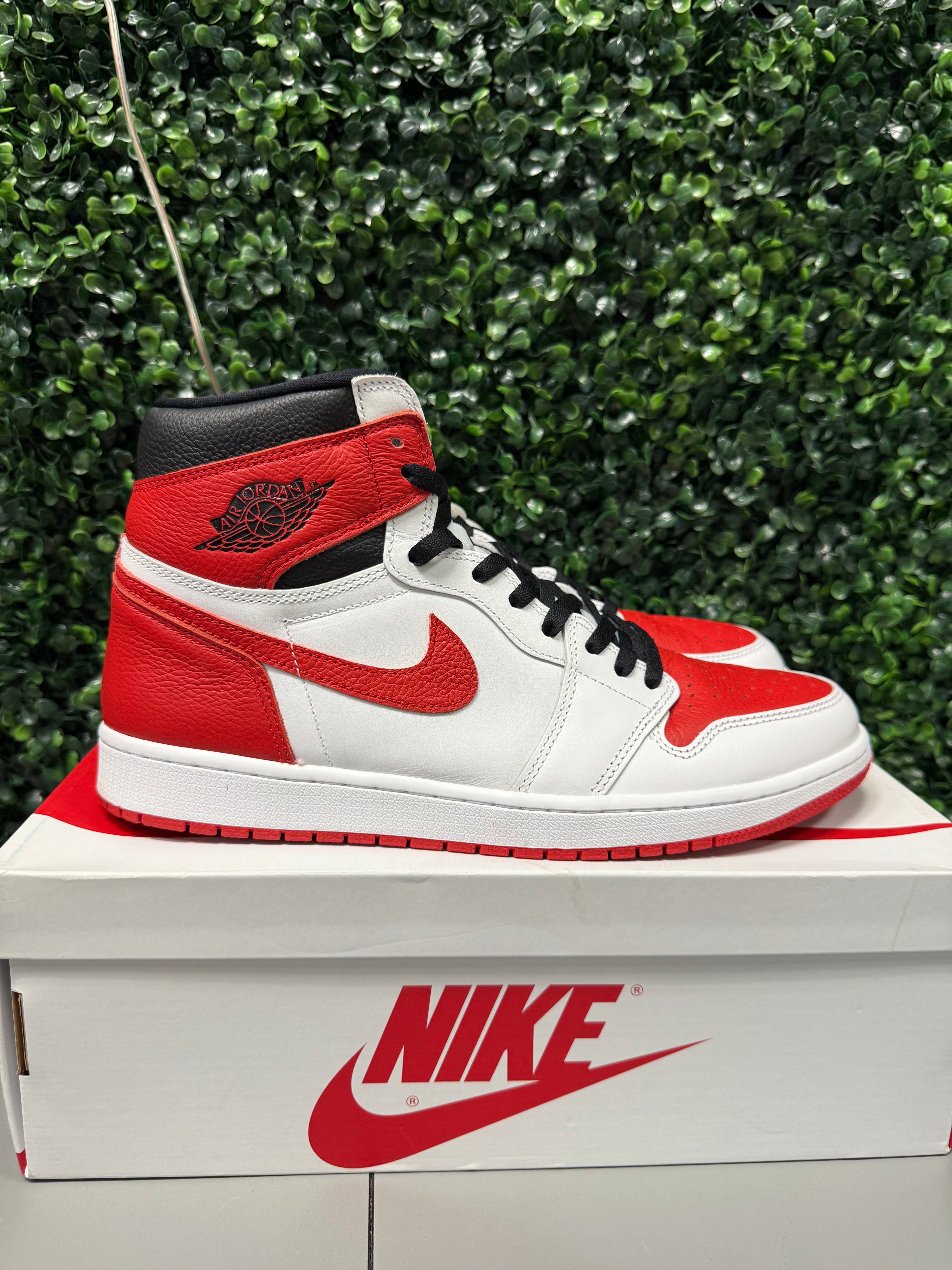 Jordan 1 High "Heritage" Size 13 Preowned