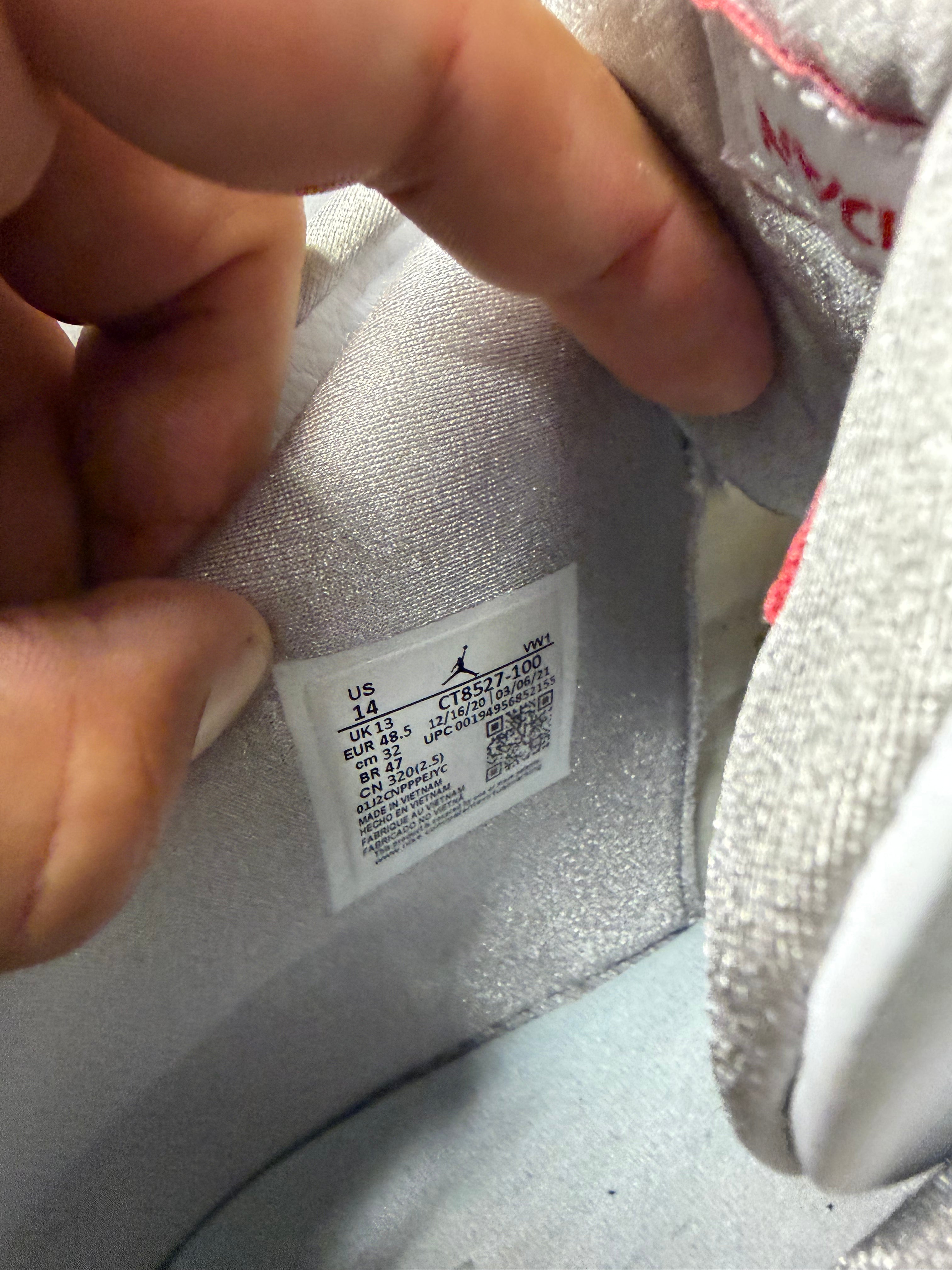 Jordan 4 "White Oreo" Size 14 Preowned