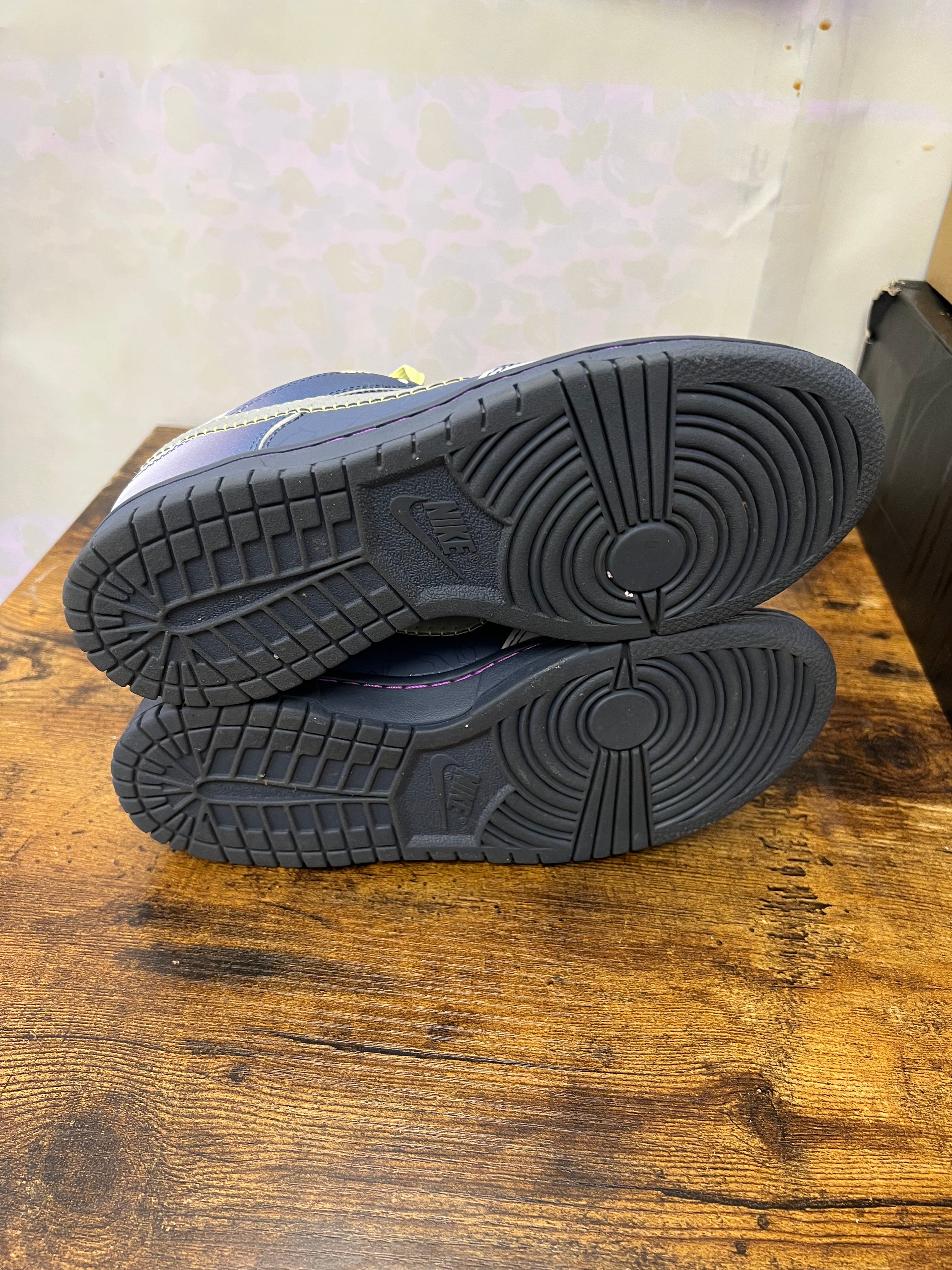 Nike Dunk low “Halloween I Am Fearless” Size 6M Preowned