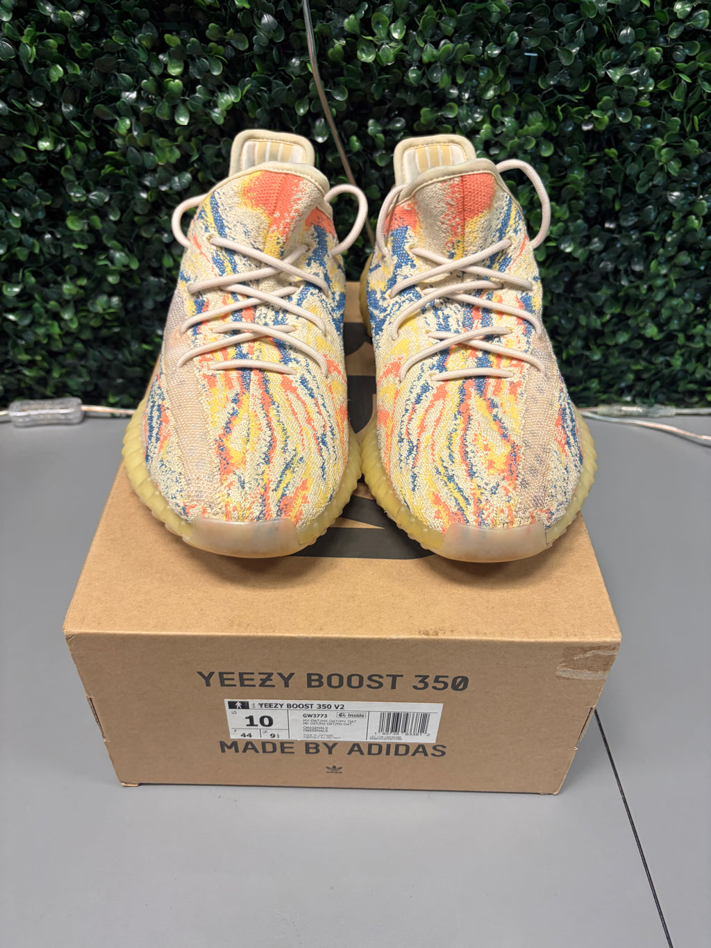 Adidas Yeezy Boost 350 V2 "MX Oat" Size 10 Preowned