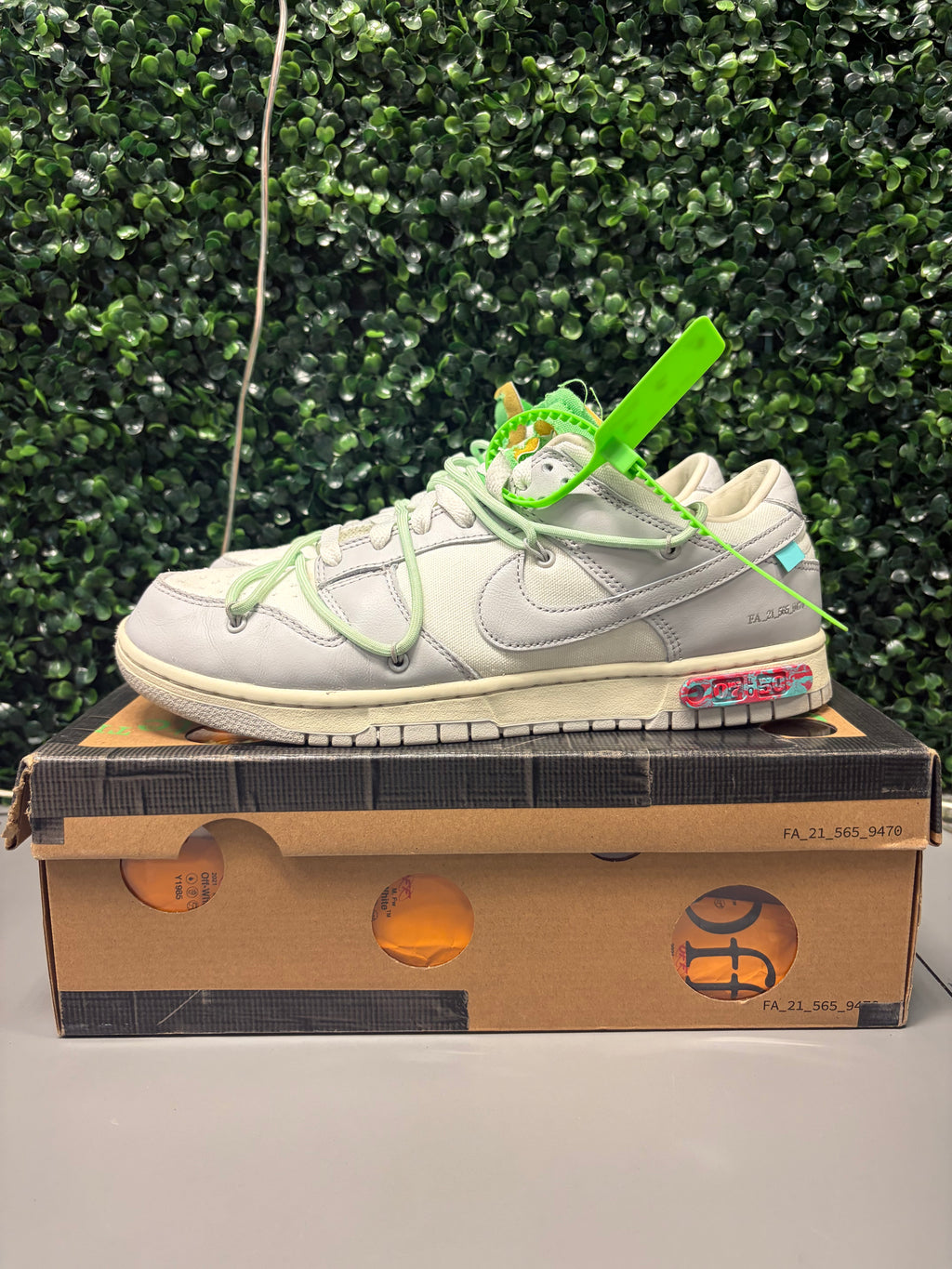 Nike Dunk Low Off-White "Lot 7" Size 11 Preowned