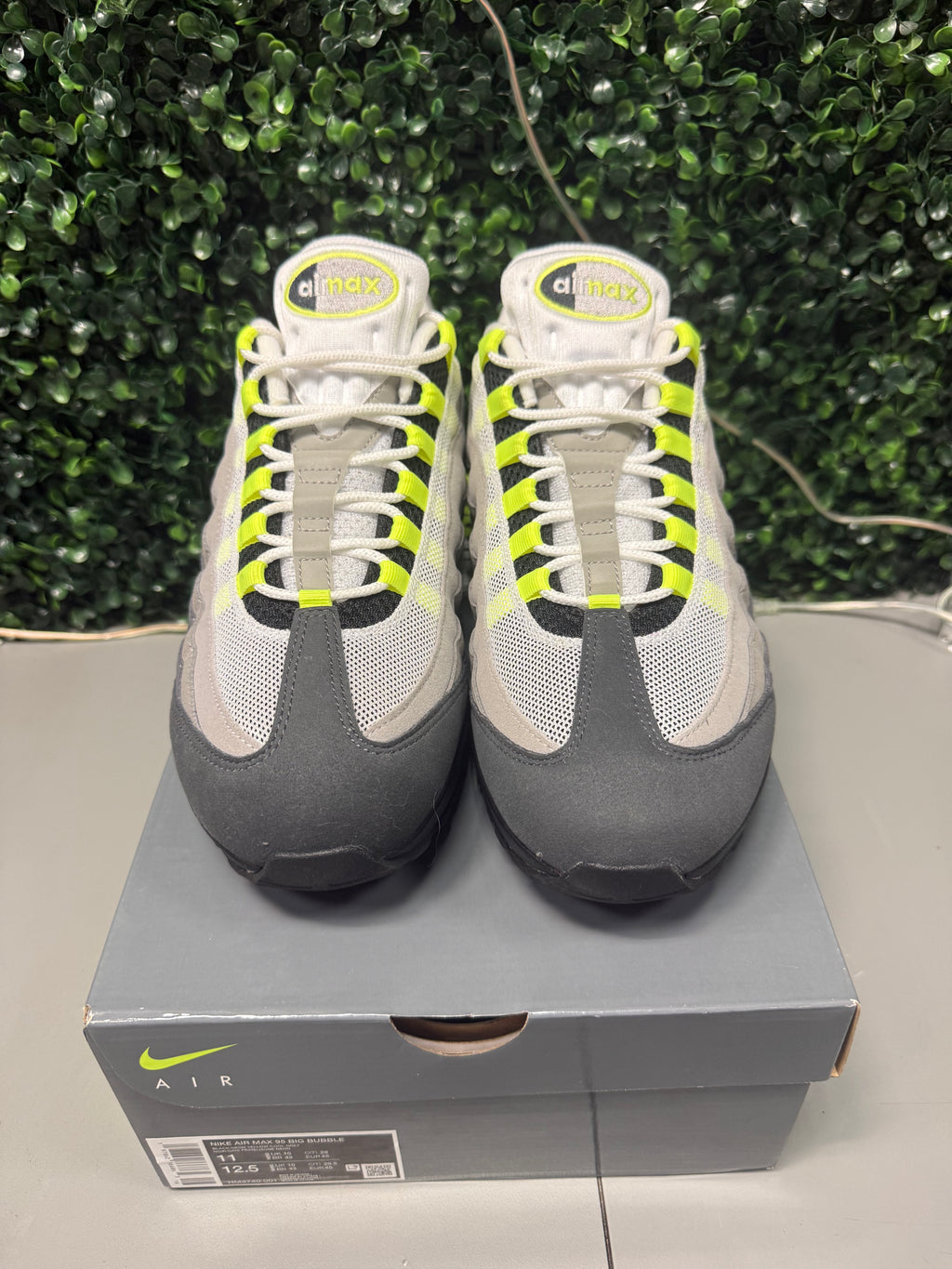 Nike Air Max 95 OG Big Bubble "Neon" Size 11 Preowned