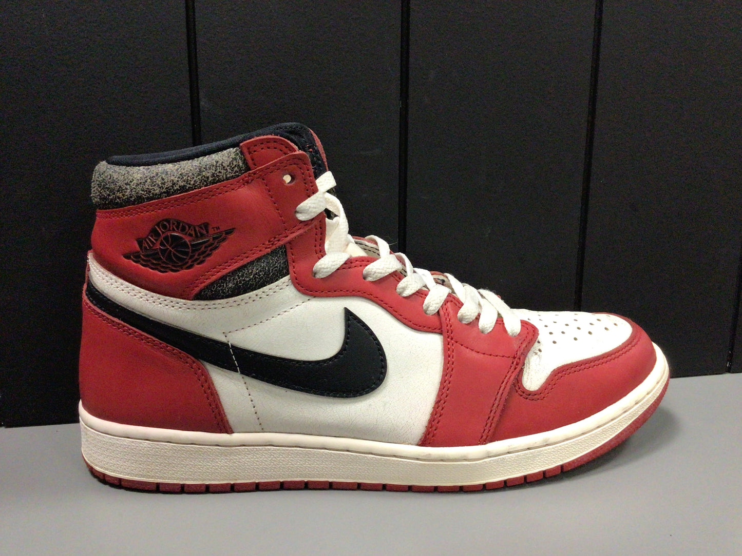 Jordan 1 “Lost & Found” Size 11 Preowned