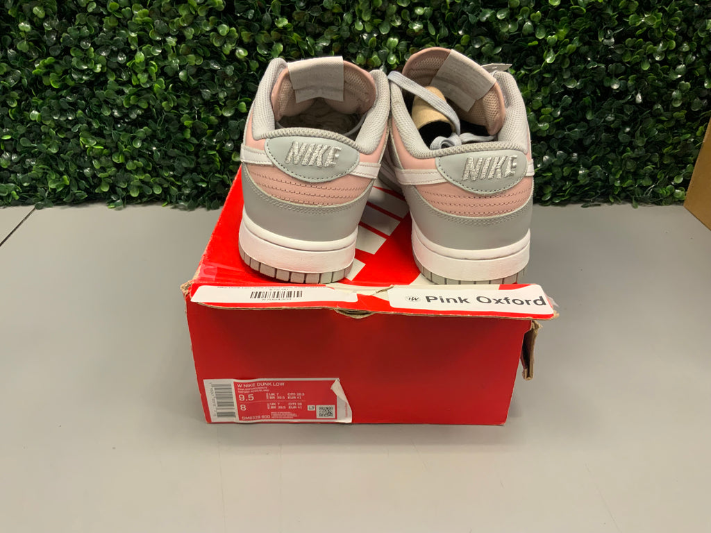 Dunk Low "Pink Oxford" Size 9.5W / 8M Preowned
