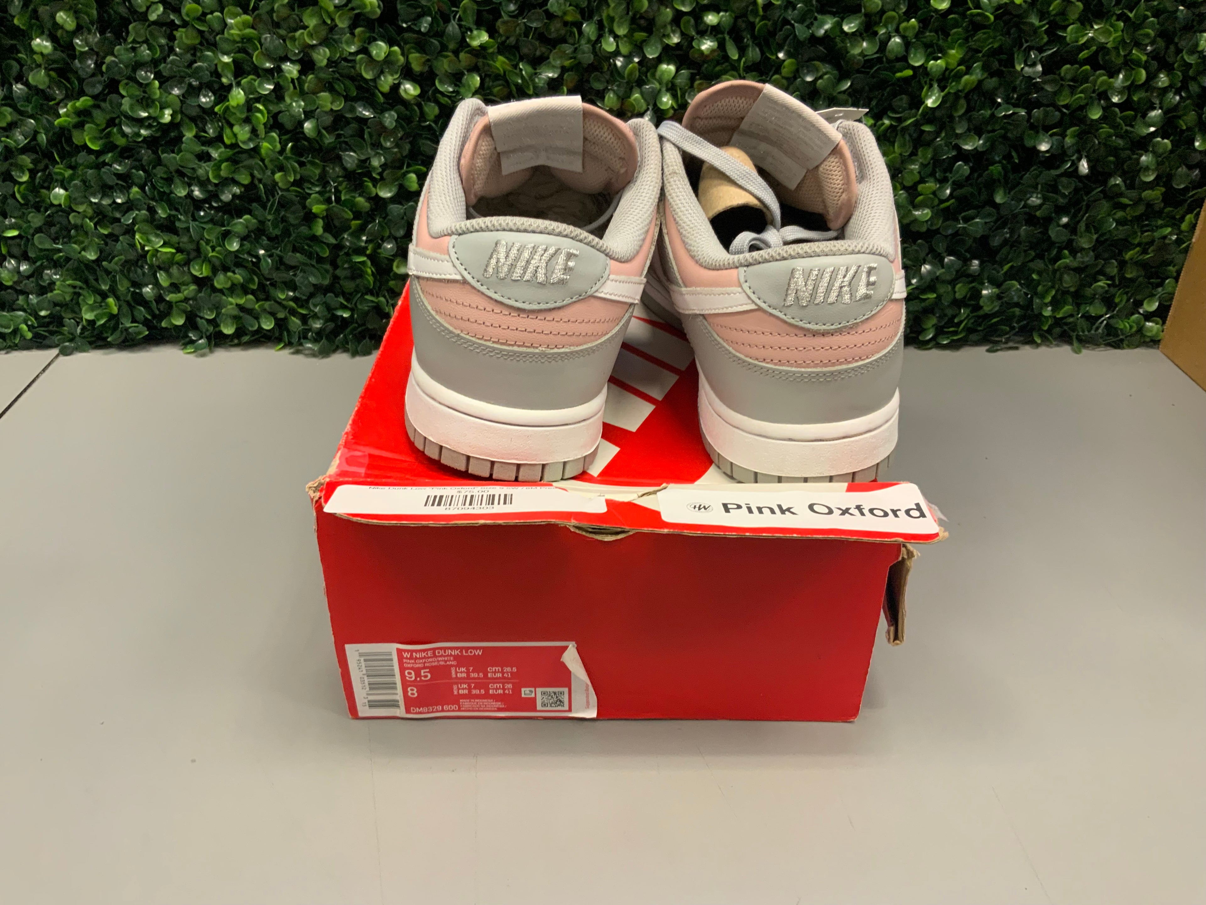 Dunk Low "Pink Oxford" Size 9.5W / 8M Preowned