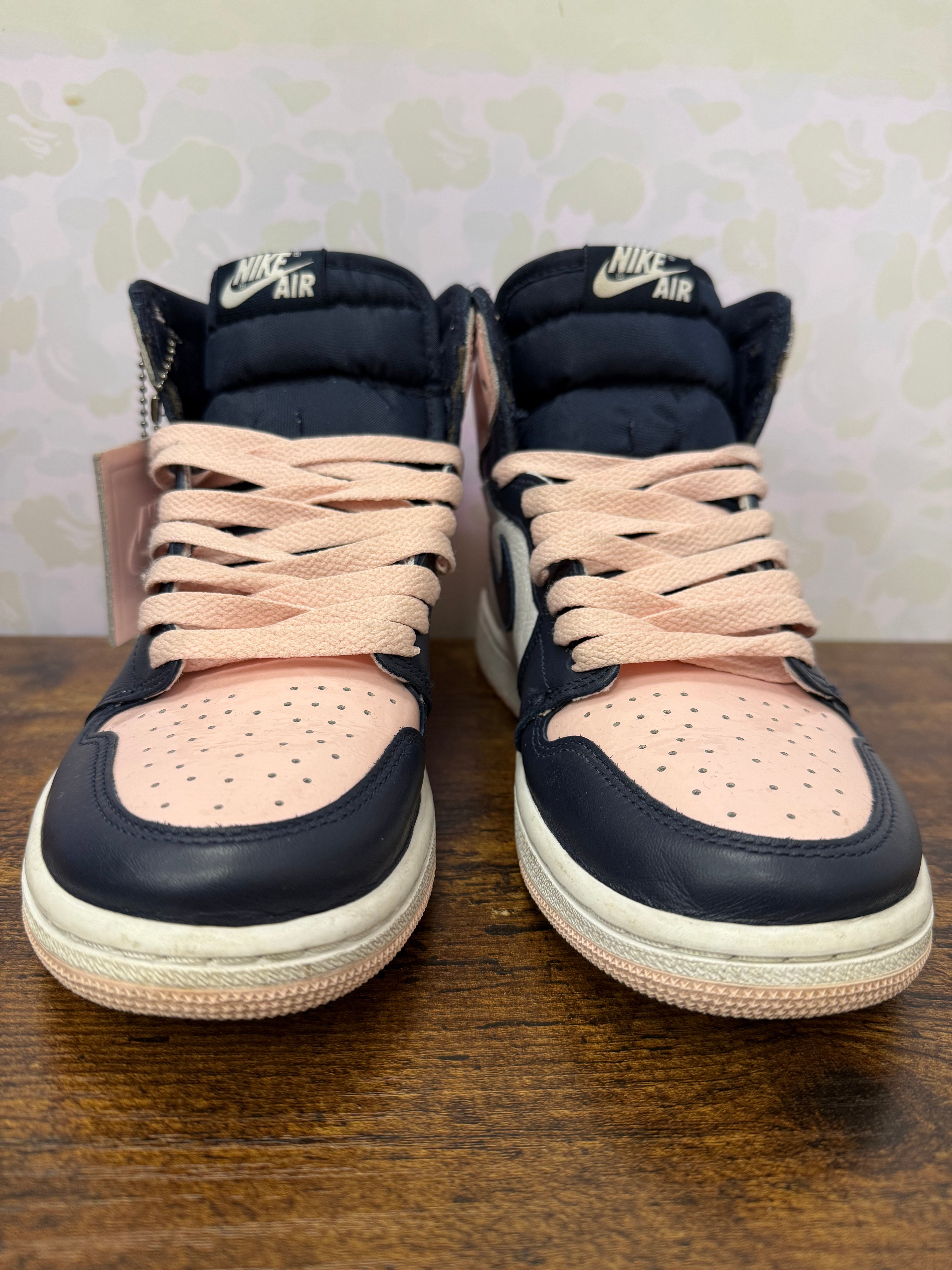 Jordan 1 High “Atmosphere” Size 7.5W / 6M Preowned
