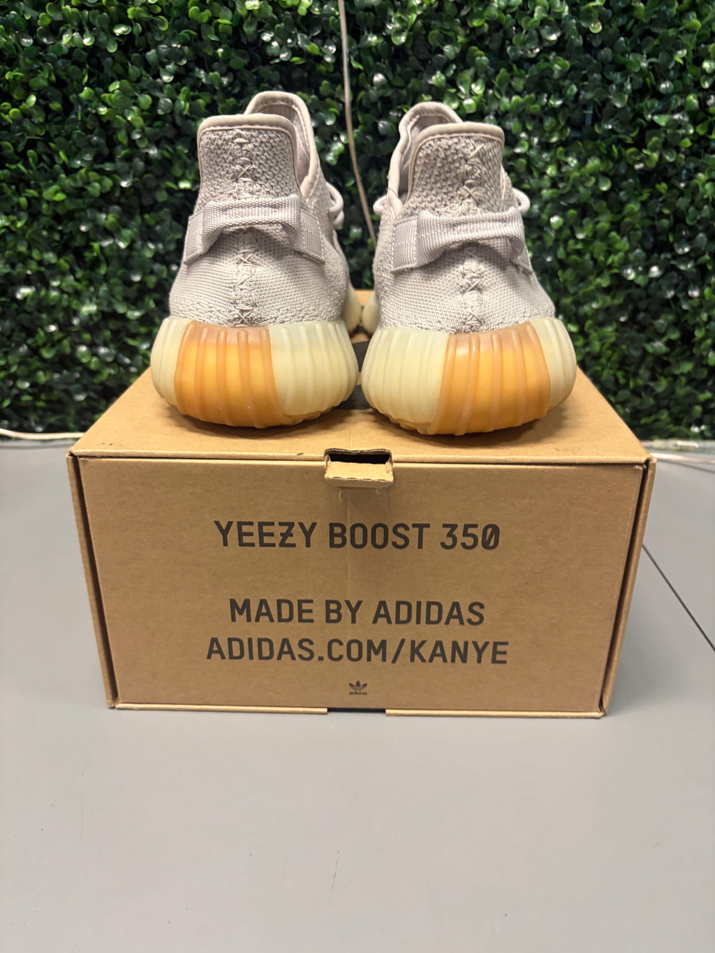 Adidas Yeezy Boost 350 V2 "Sesame" Size 11.5 Preowned