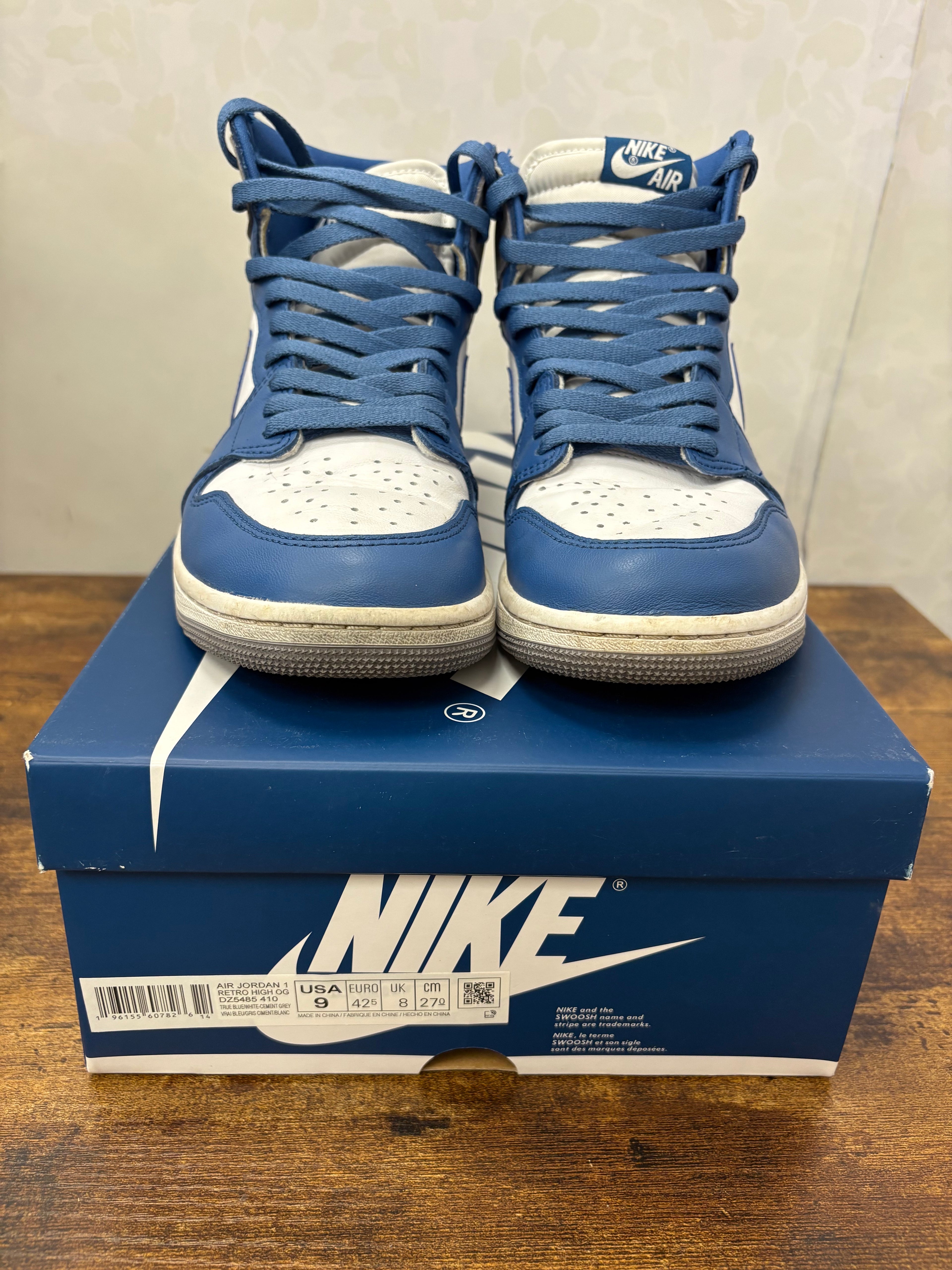 Jordan 1 “True Blue” Preowned Size 9