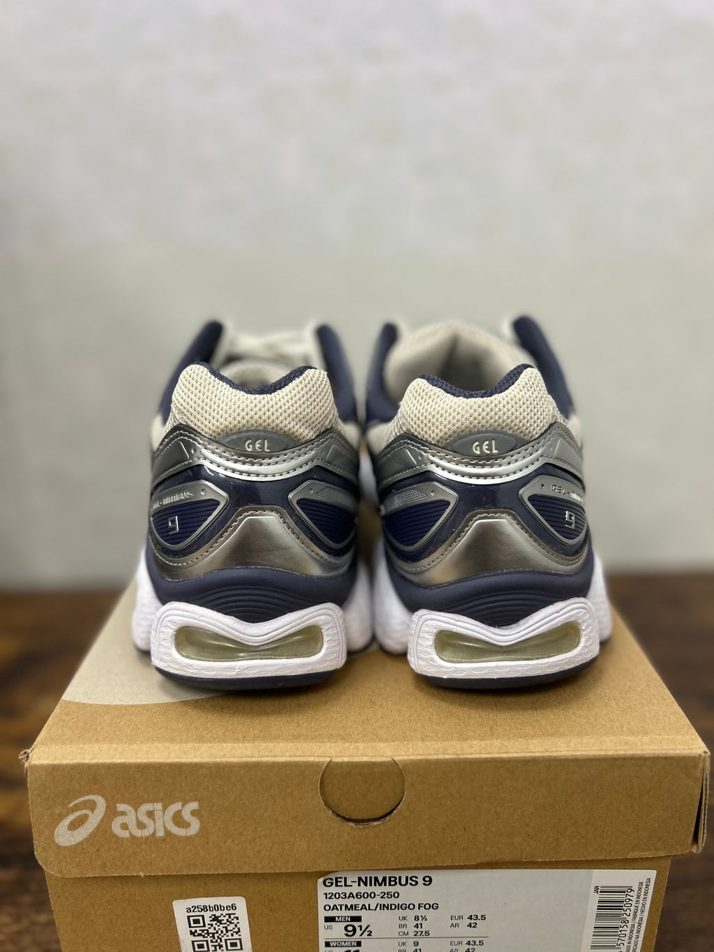 ASICS Gel-Nimbus 9 “Oatmeal Indigo Fog” Size 9.5M Preowned
