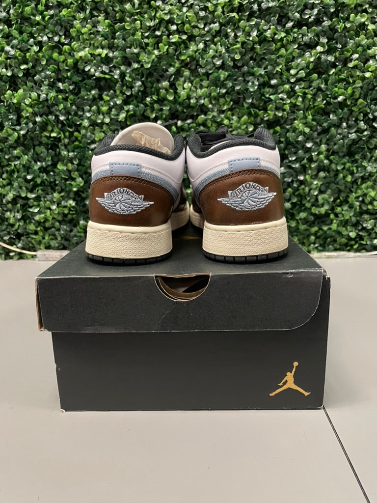 Jordan 1 Low "Mocha Blue Grey" (GS) Size 6.5Y Preowned