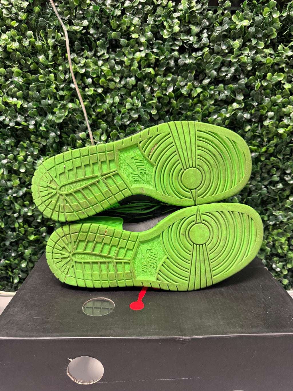 Nike Air Rubber Dunk X Off White "Green Strike" Size 9 Preowned