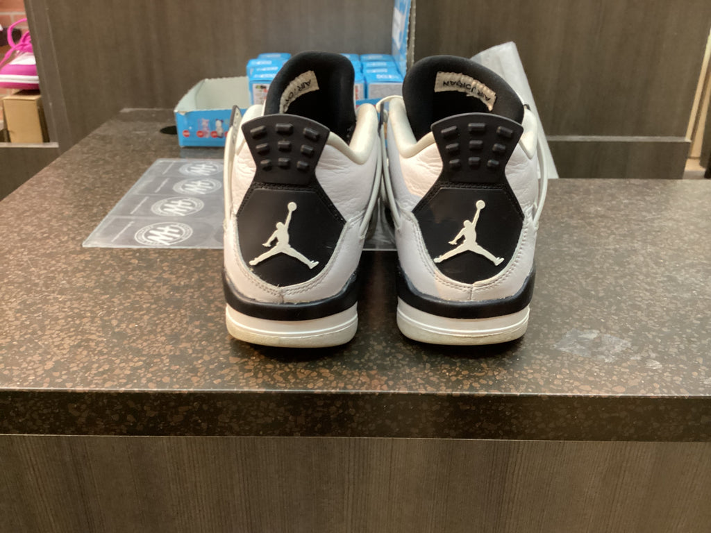Jordan 4 “Military Black” Preowned Size 7Y