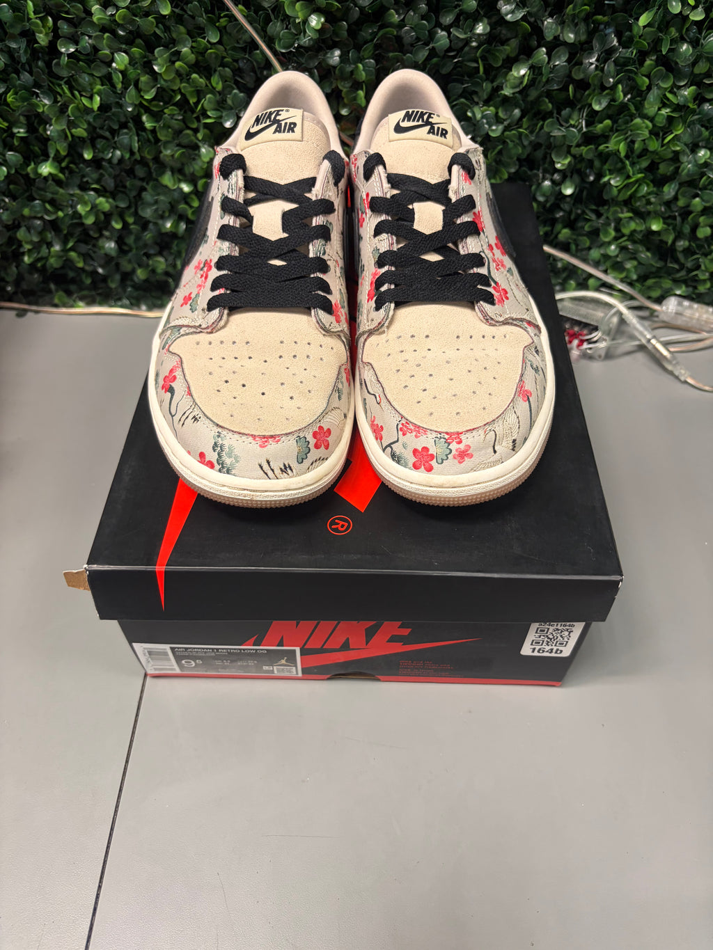 Jordan 1 Retro Low OG "Rui Hachimura Oatmeal" Size 9.5 Preowned