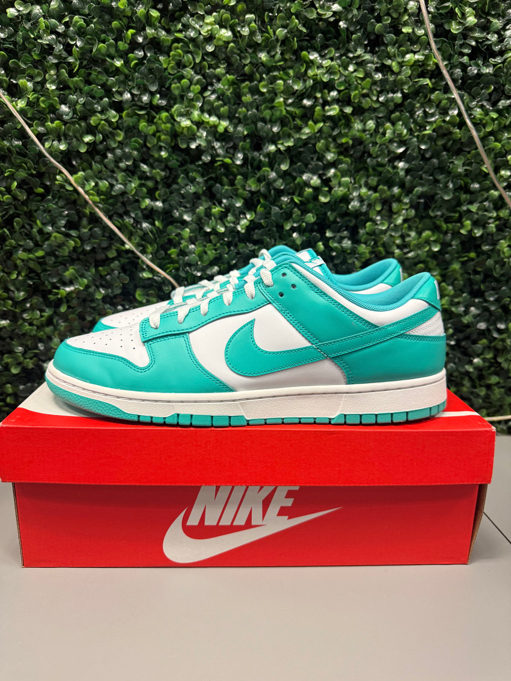 Nike Dunk Low “Clear Jade" Size 13 Preowned