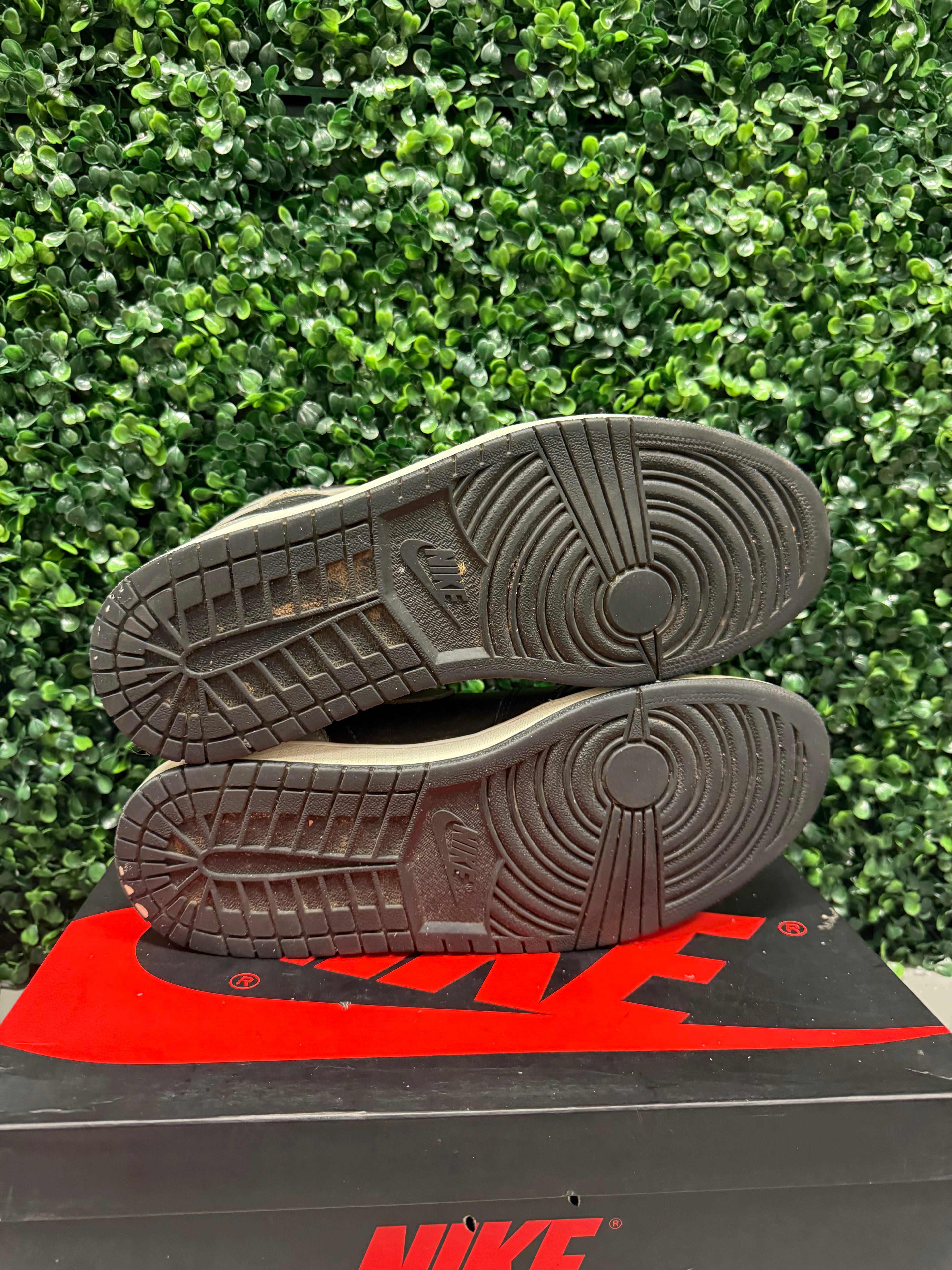 Jordan 1 High "Shadow" Size 12 Preowned