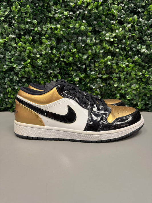Jordan 1 Low "Gold Toe" Size 10 Preowned