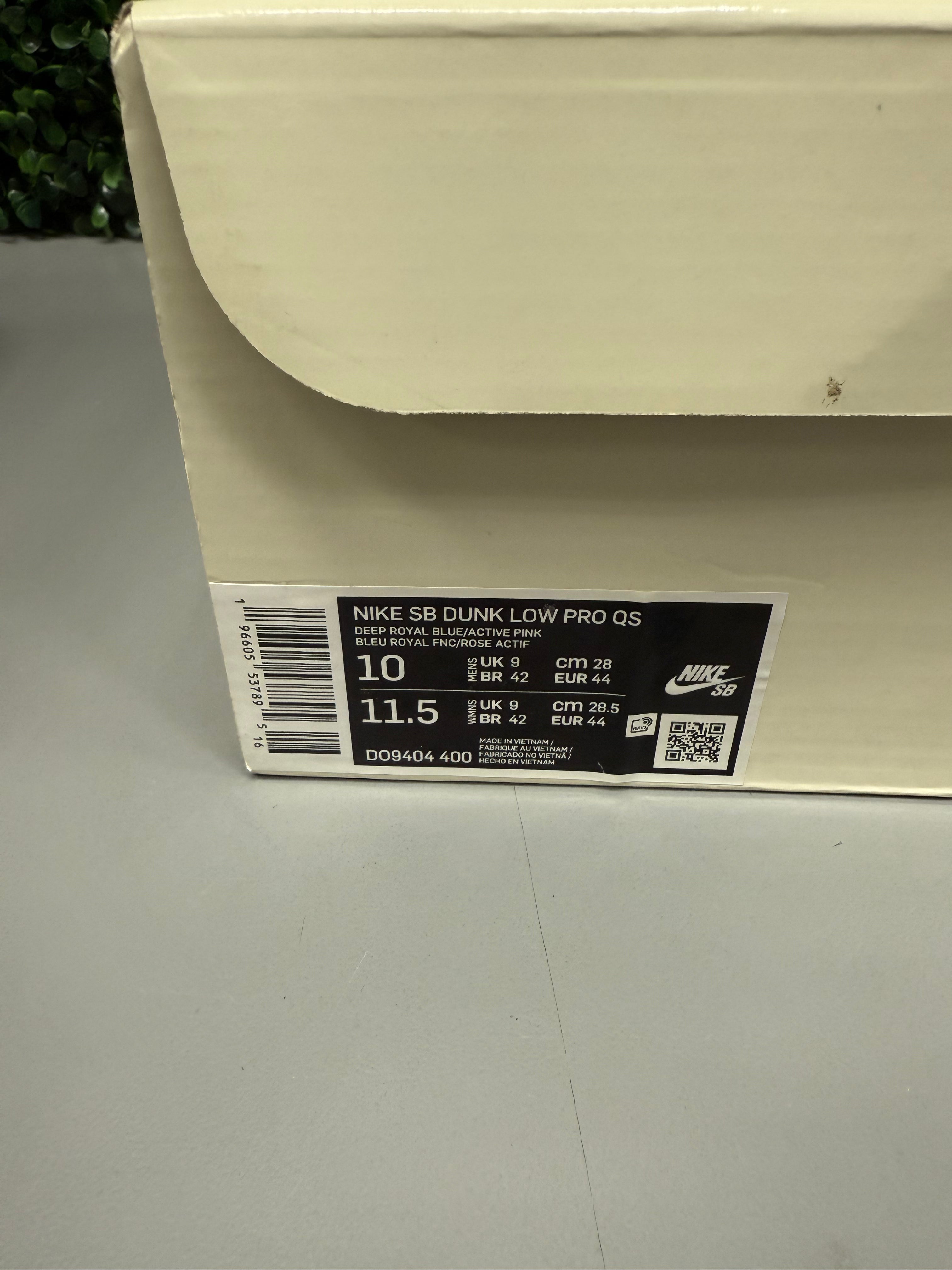 Nike SB Dunk Low "Run The Jewels" Size 10 Preowned