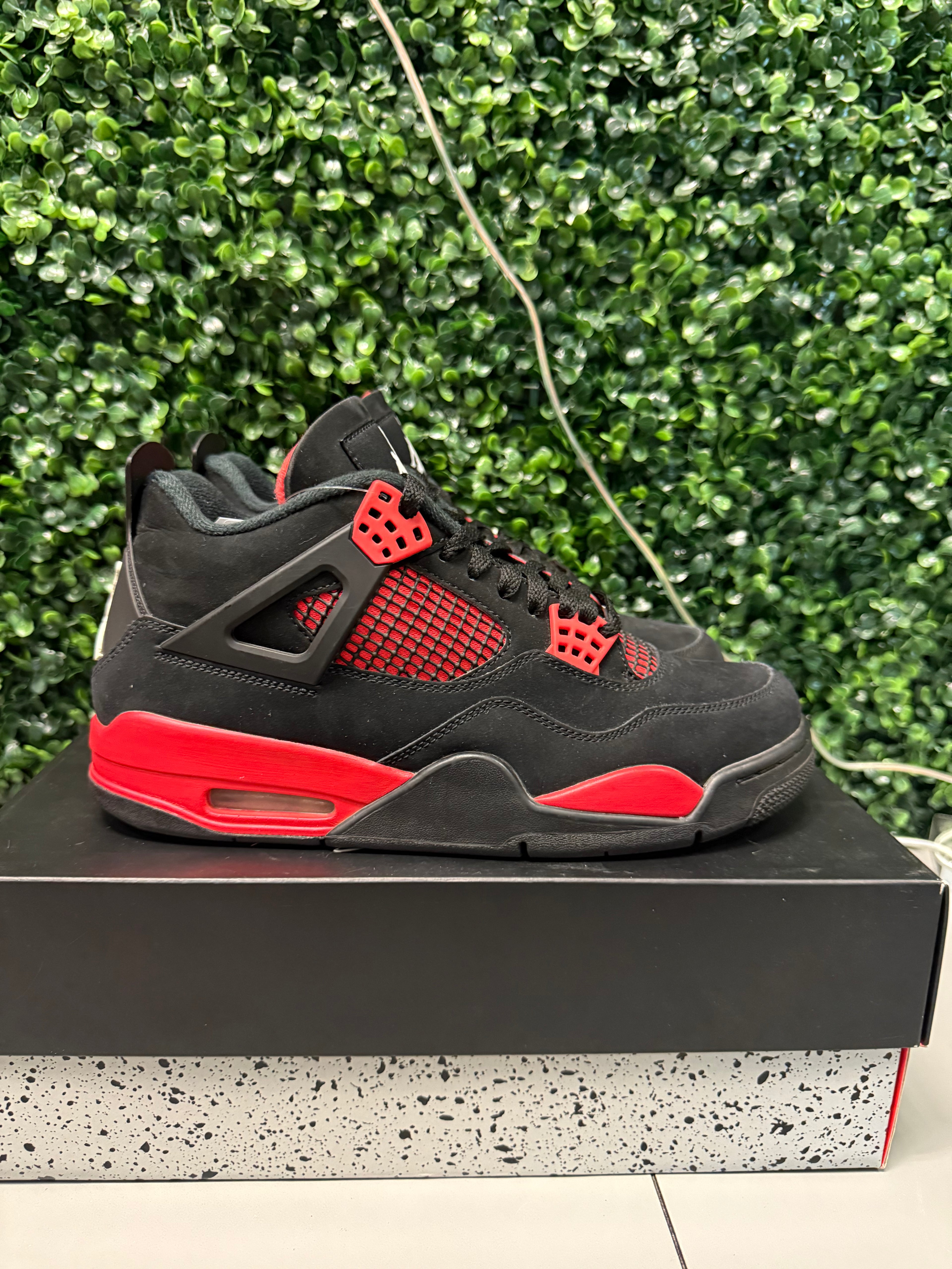 Jordan 4 "Red Thunder" Size 9 Preowned