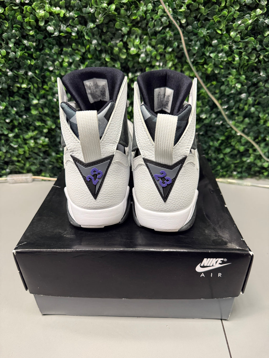 Jordan 7 Retro "Flint" Size 8.5 Preowned