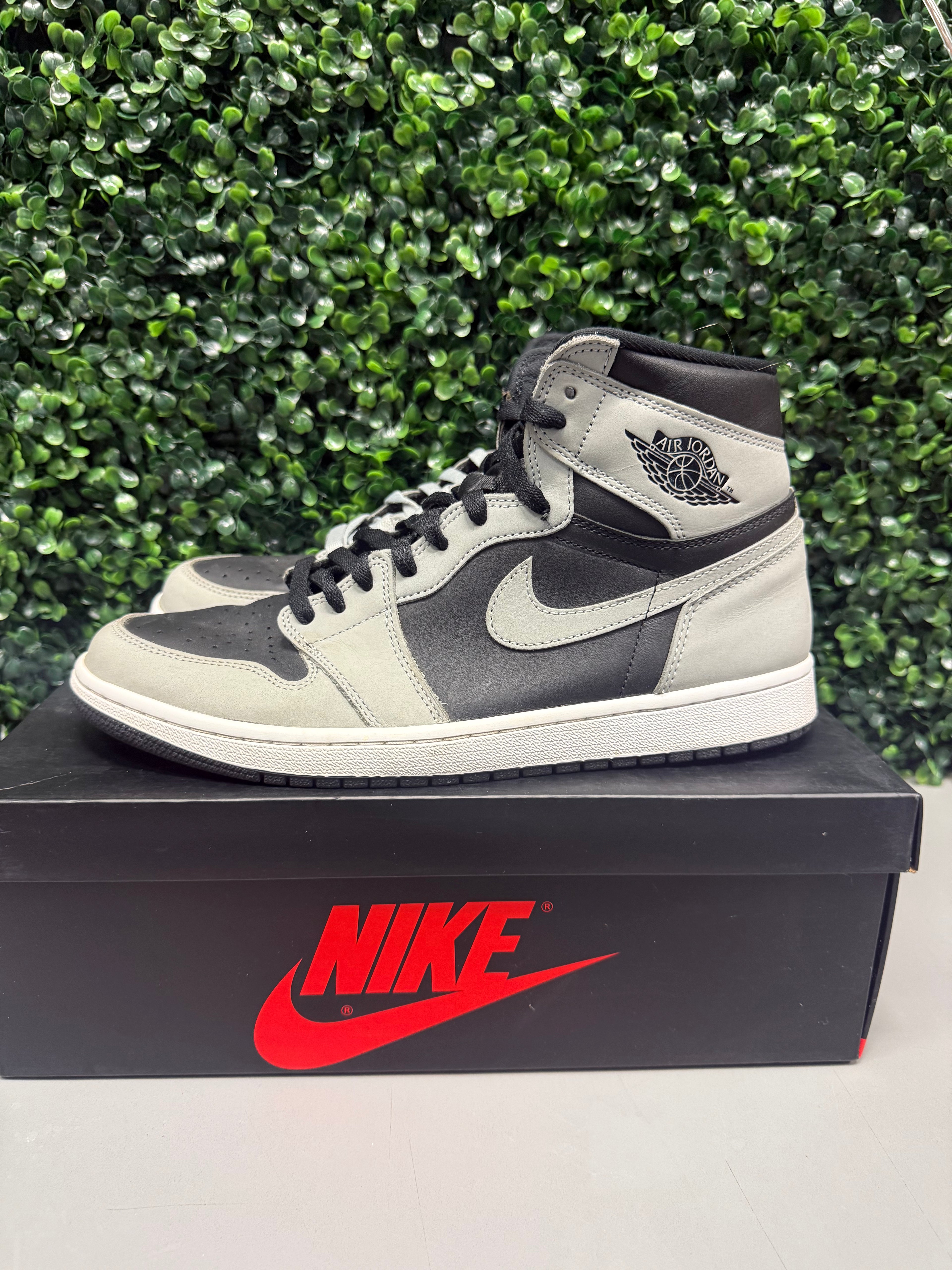 Jordan 1 High "Shadow 2.0" Size 11.5 Preowned