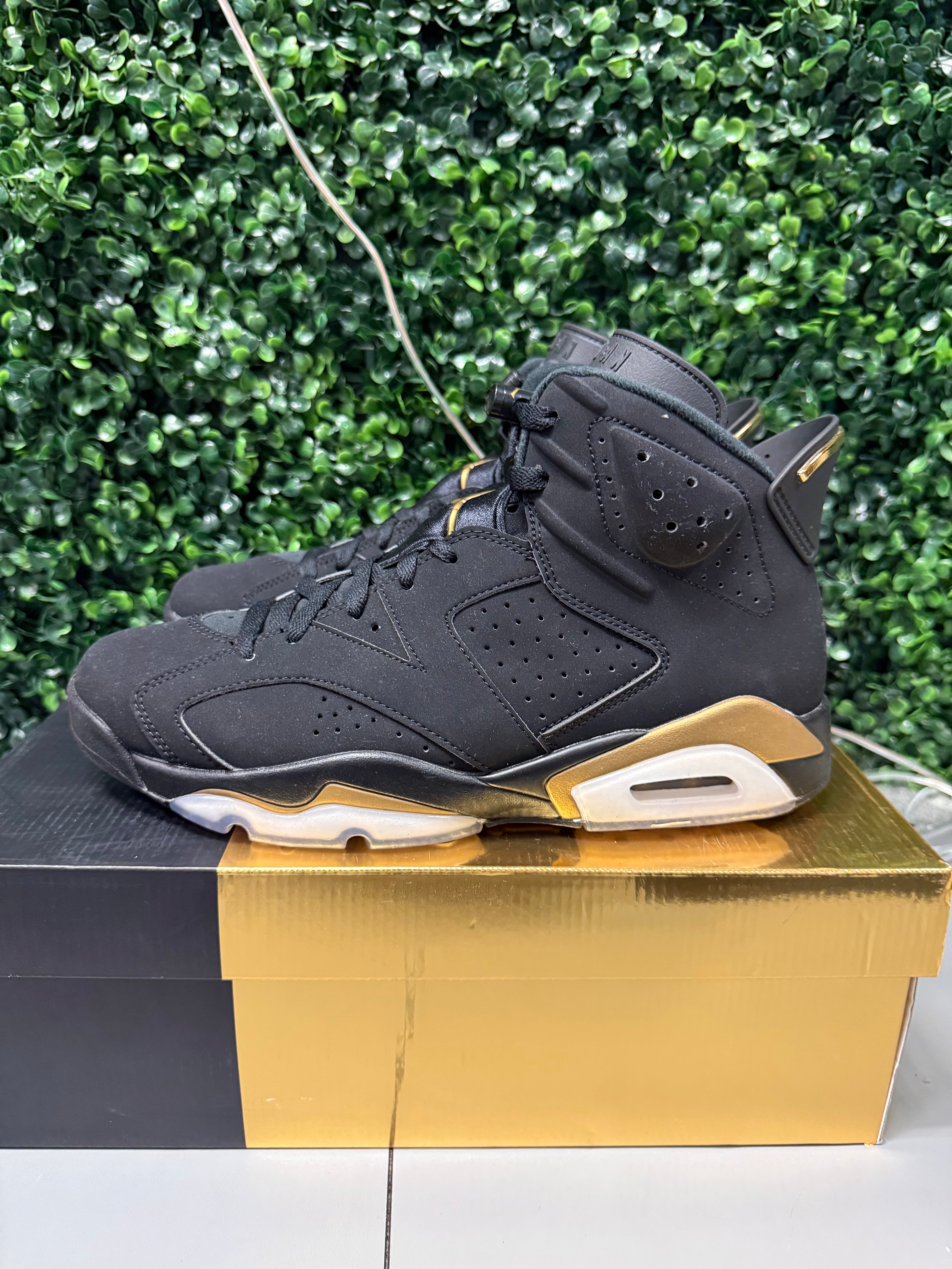 Jordan 6 "DMP 2020" Size 9.5 Preowned