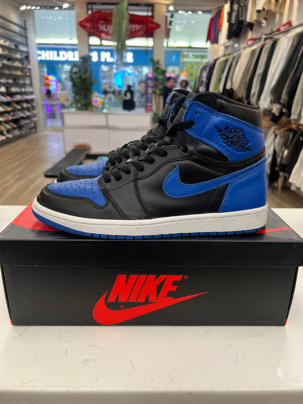 Jordan 1 “Royal” 2017 Preowned Sz 10M