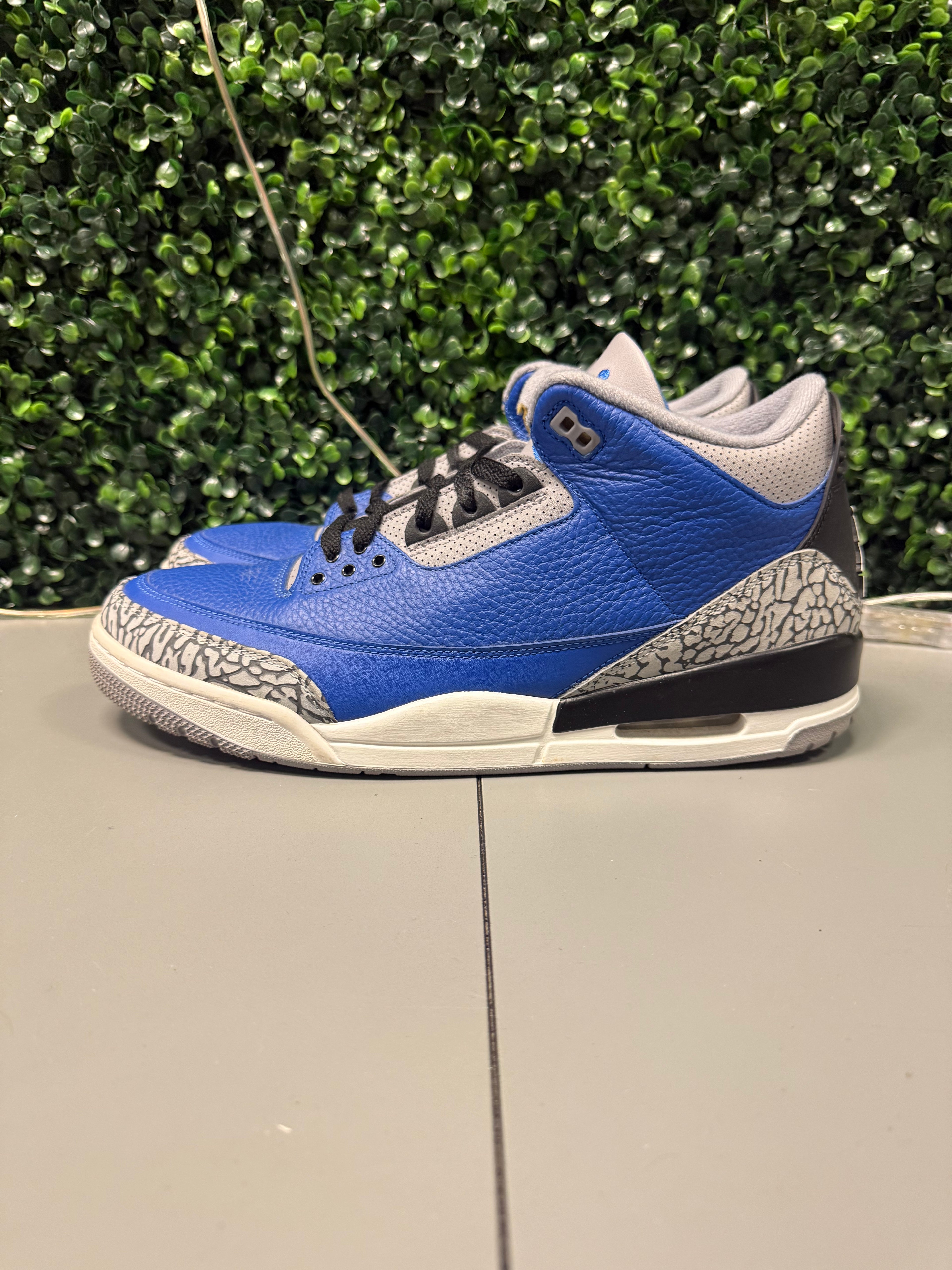 Jordan 3 "Varsity Royal Cement" Size 13 Preowned