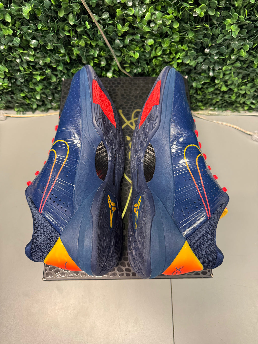 Nike Kobe 5 Protro Caitlin Clark "Indiana Fever" Size 11 Preowned