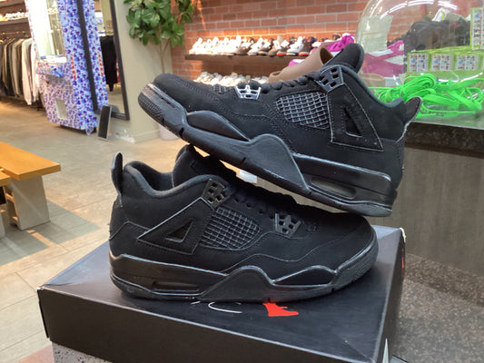 Jordan 4 “Black Cat” Pre Owned Size 5.5Y