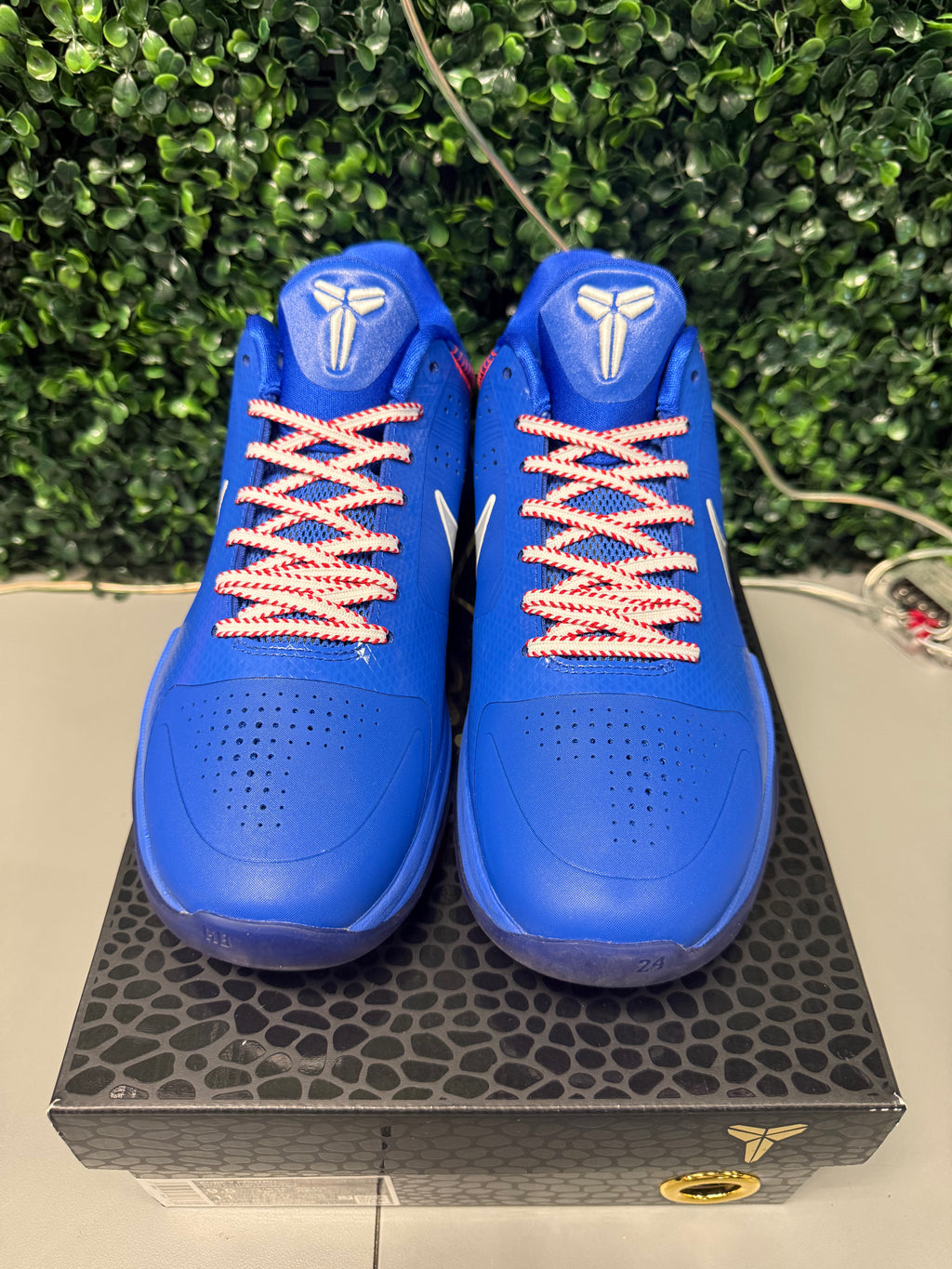 Nike Kobe 5 Protro "Dodgers" Size 9.5 Preowned