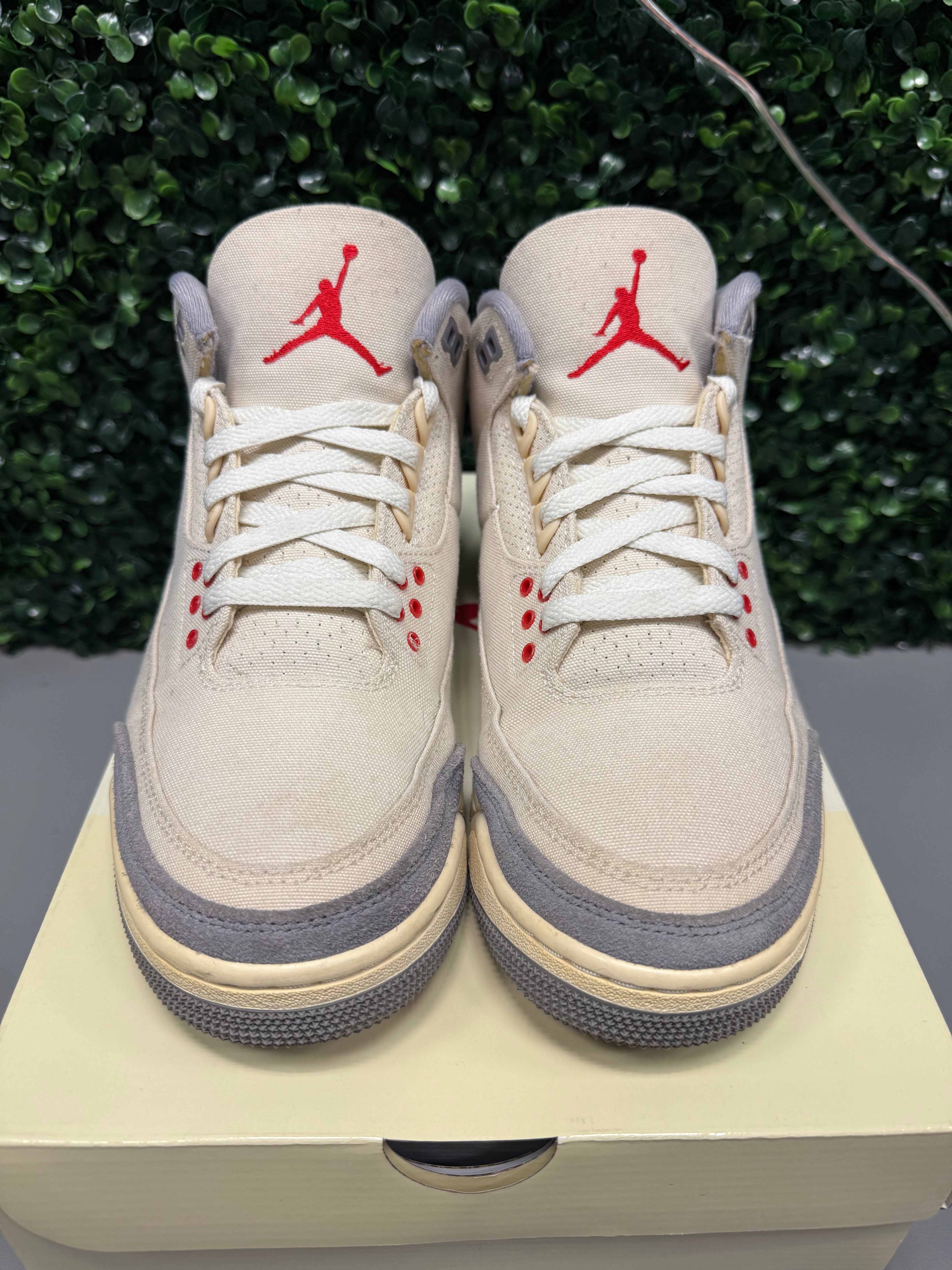 Jordan 3 Retro "Muslin"Size 9 Preowned