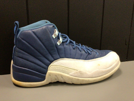 Jordan 12 “Indigo” Size 9.5 Preowned